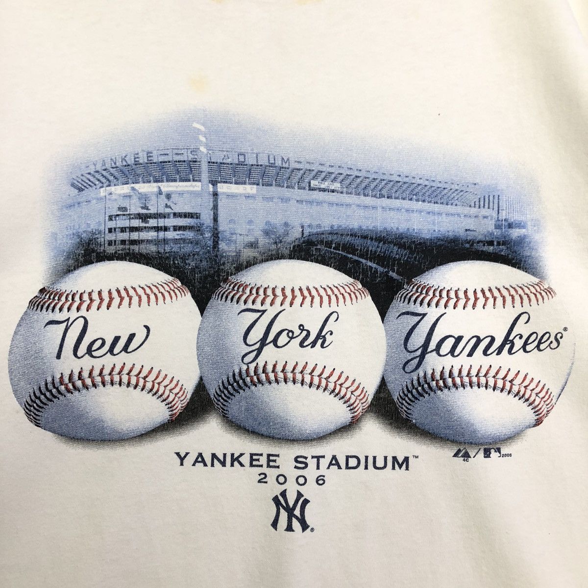 MLB Vintage Y2K 06 New York Yankees MLB Tshirt Size US L / EU 52-54 / 3 - 3 Thumbnail