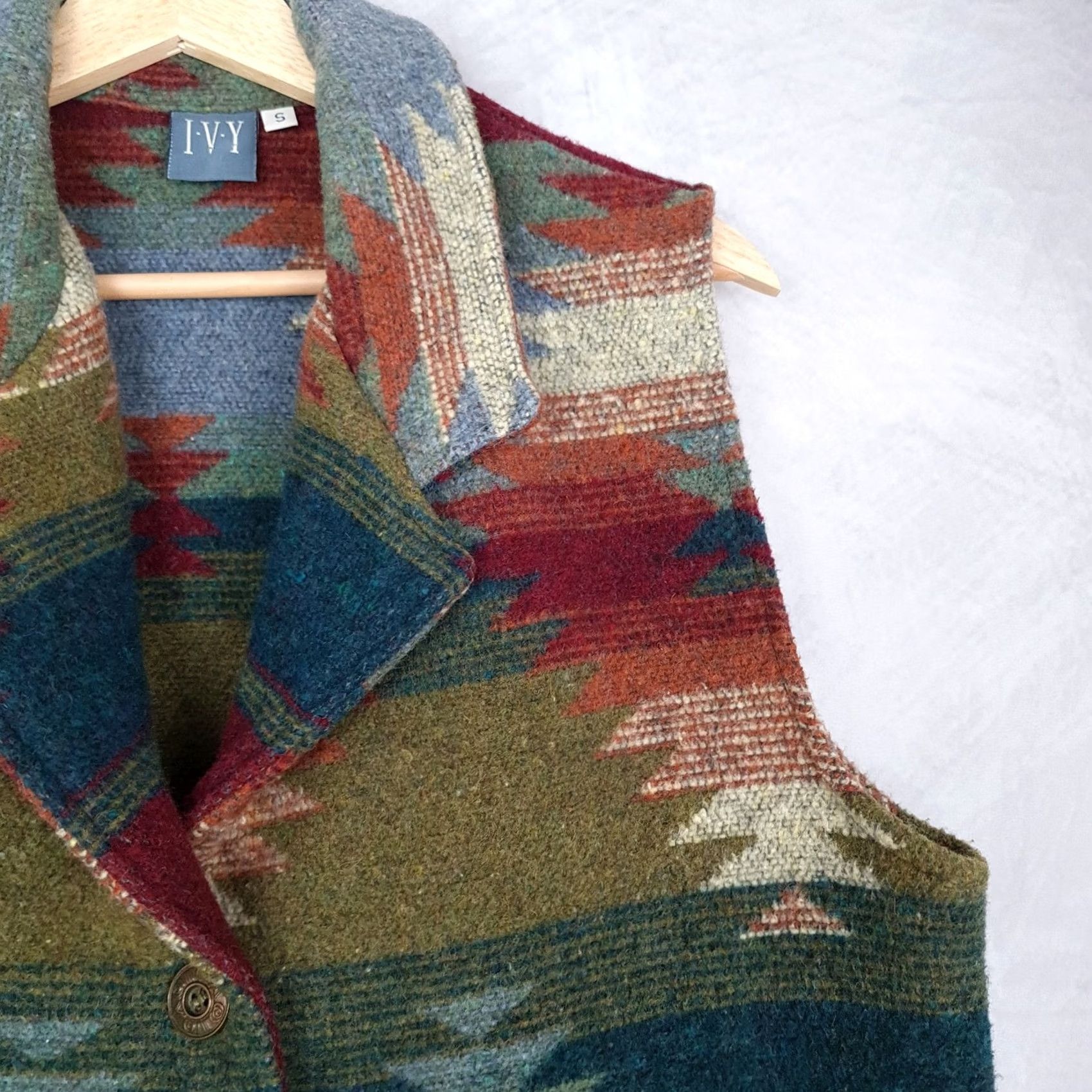 Vintage VINTAGE IVY Sweater Vest Womens Small Aztec Southwestern Boho Wool Blend Button Up Size S / US 4 / IT 40 - 4 Thumbnail
