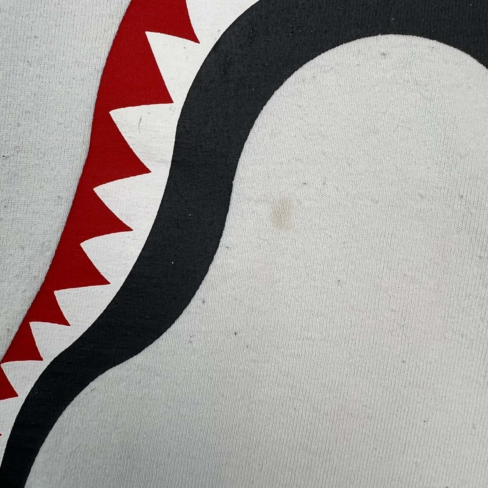 Bape Bape T Shirt XL PONR Shark Short Sleeve Tee Size US XL / EU 56 / 4 - 3 Thumbnail