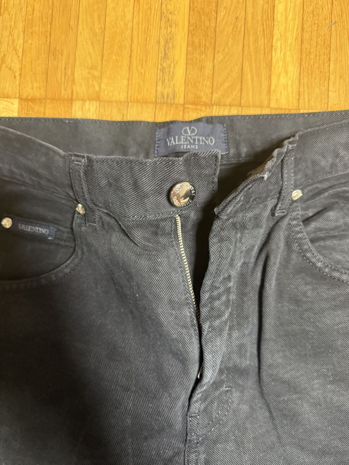 Yves Saint Laurent Valentino Jeans Black Straight Fit Denim Pants Size 30 Size US 30 / EU 46 - 3 Thumbnail