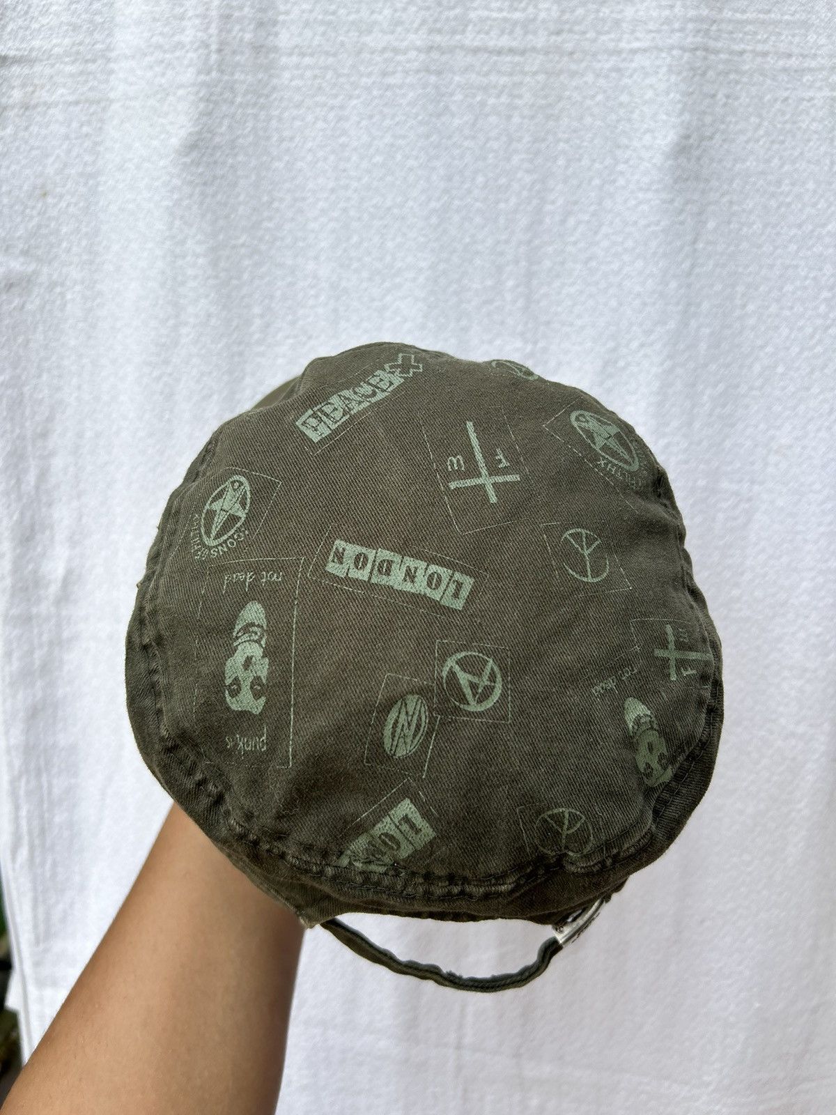 If Six Was Nine × Japanese Brand × Le Grande Bleu (L.G.B.) Japanese style cross skull studded hats Size ONE SIZE - 3 Thumbnail