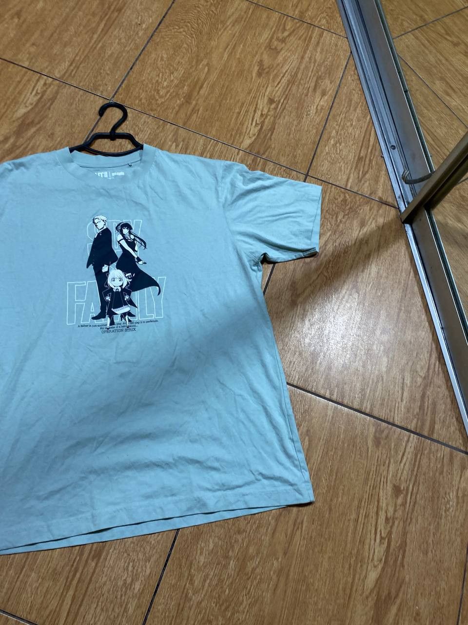 Uniqlo Vintage big print ANIME T-shirt Uniqlo crazy Y2K Size US M / EU 48-50 / 2 - 8 Thumbnail