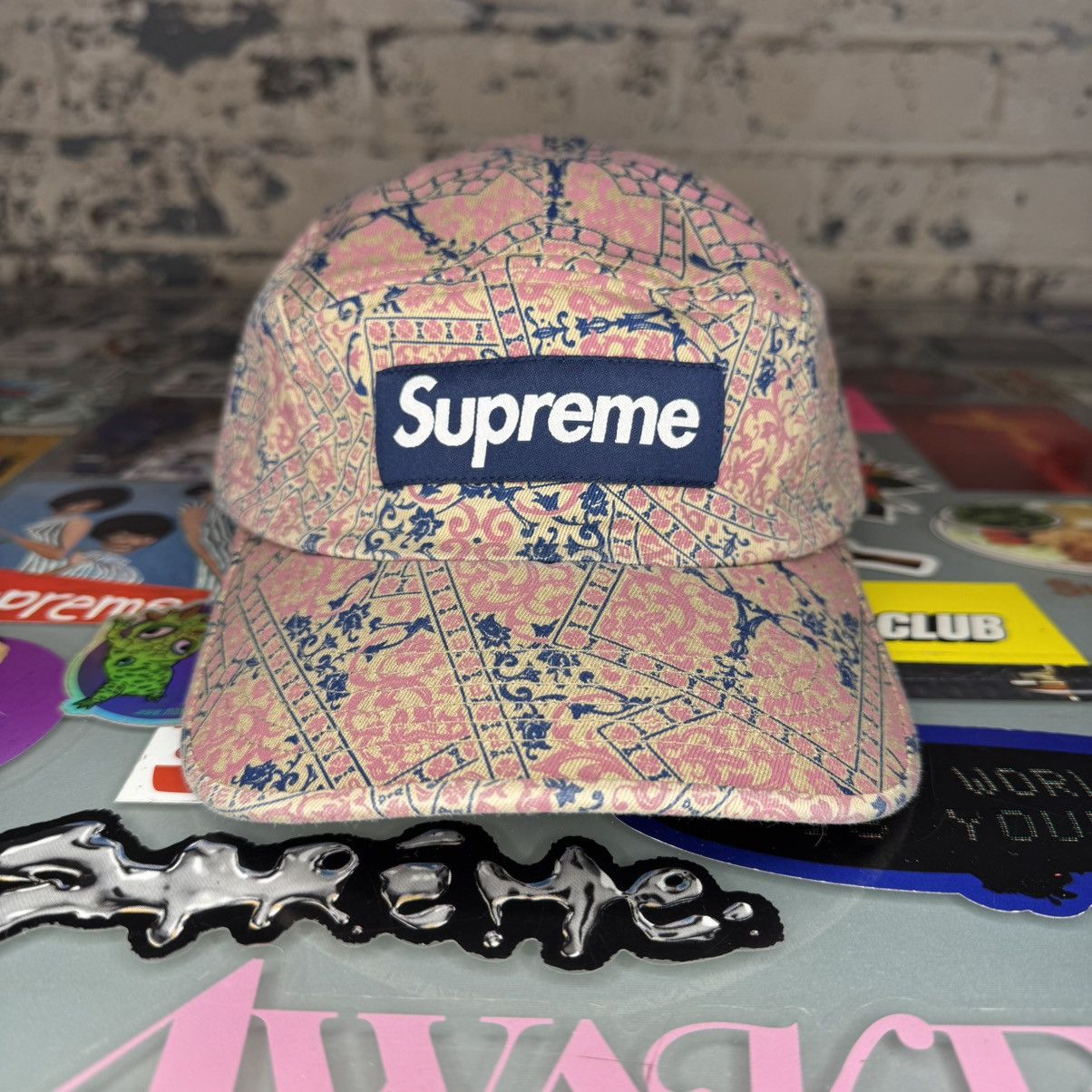 Supreme Supreme Washed Chino Twill Camp Cap VNDS FW21 Floral Cards Size ONE SIZE - 1 Thumbnail