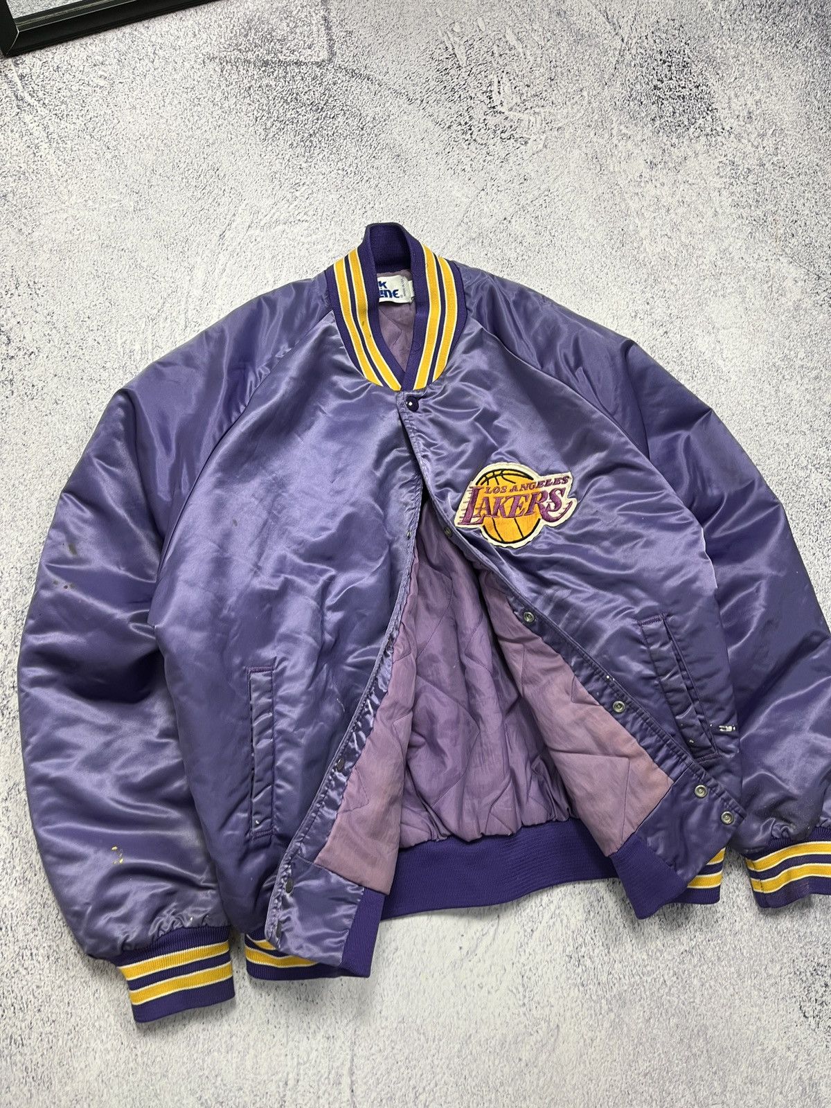 Chalk Line × NBA Vintage Chalk Line NBA Los Angeles Lakers Bomber Jacket USA Size US XL / EU 56 / 4 - 5 Thumbnail