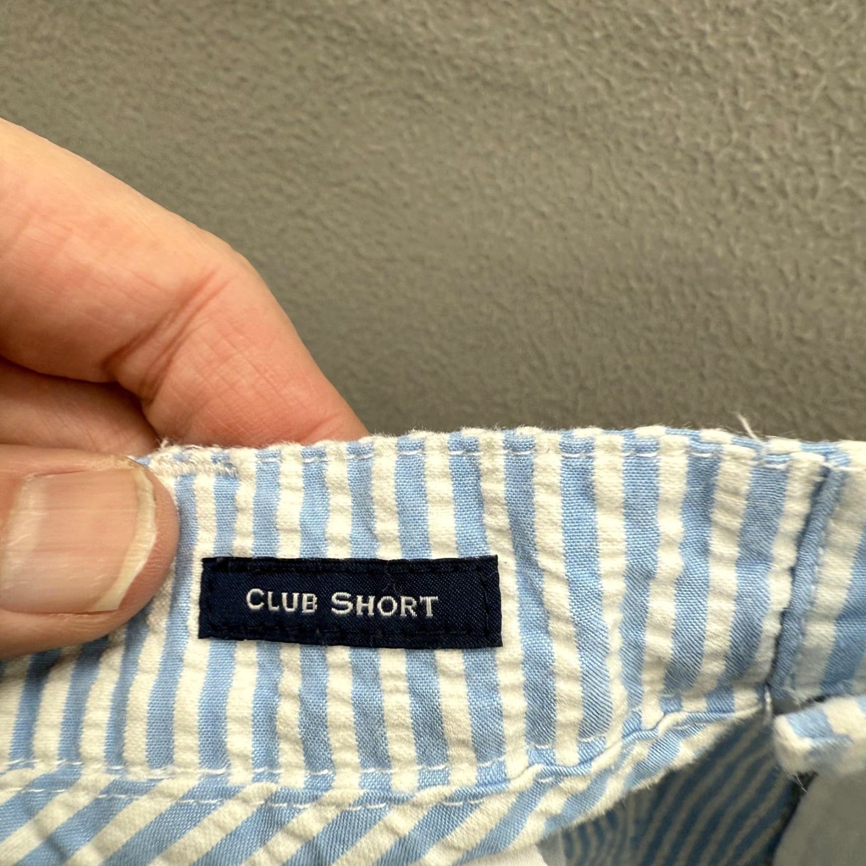 Vineyard Vines VINEYARD VINES Shorts Mens 36 Blue White Seersucker Club Short Cotton Summer Mens Size US 36 / EU 52 - 4 Thumbnail