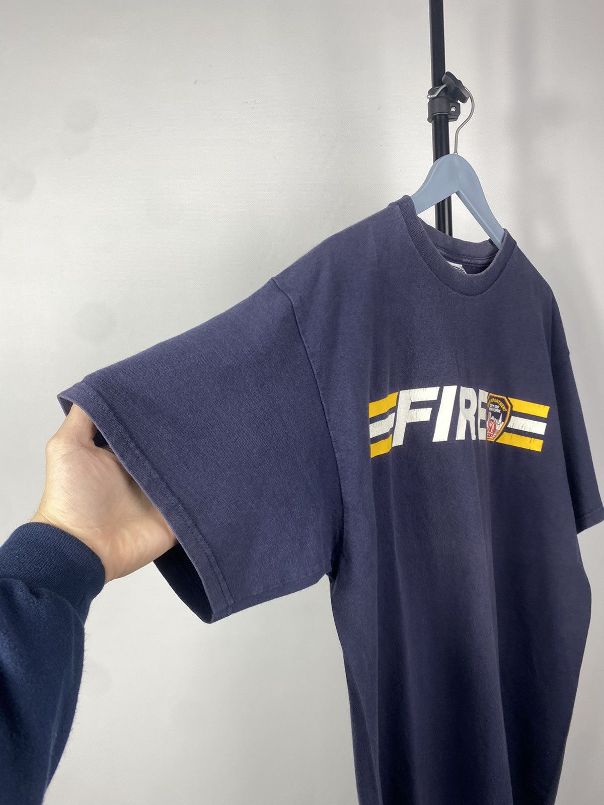 Lee × Vintage Vintage 90s Lee faded Fire New York KEEP BACK 200FT T shirt Size US L / EU 52-54 / 3 - 2 Thumbnail