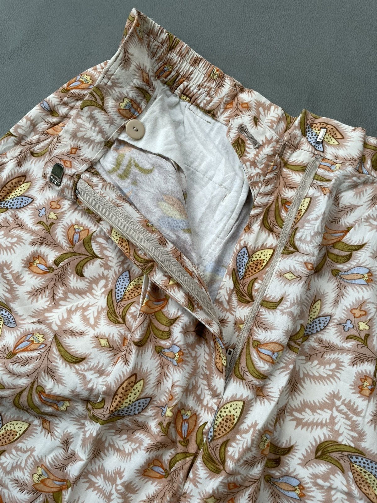 Christian Dior Monsieur Vintage Christian Dior Floral Monogram Pants Size 26" / US 2 / IT 38 - 5 Thumbnail