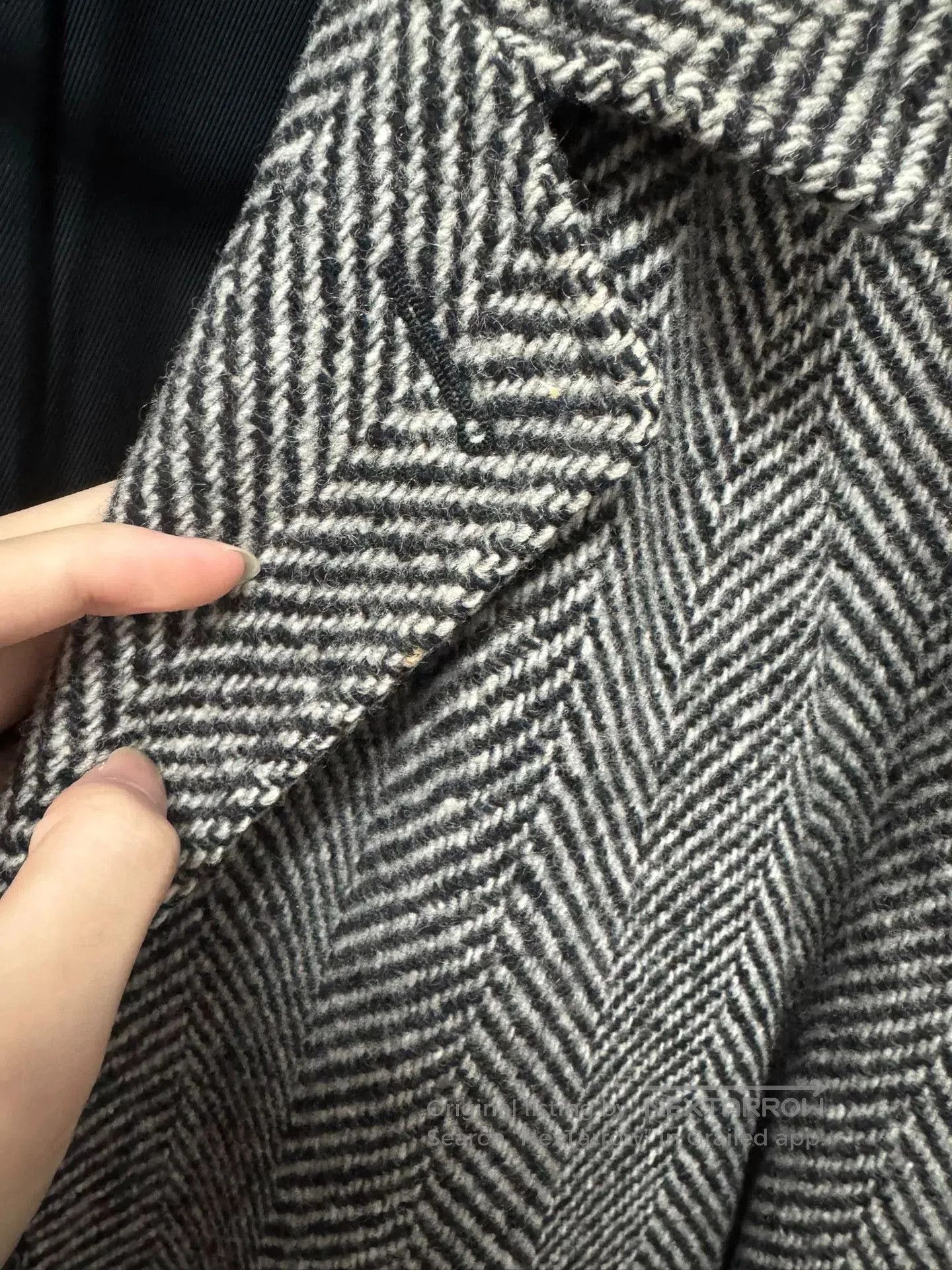 Yves Saint Laurent Saint Laurent Wool Houndstooth Coat. Size US M / EU 48-50 / 2 - 4 Thumbnail