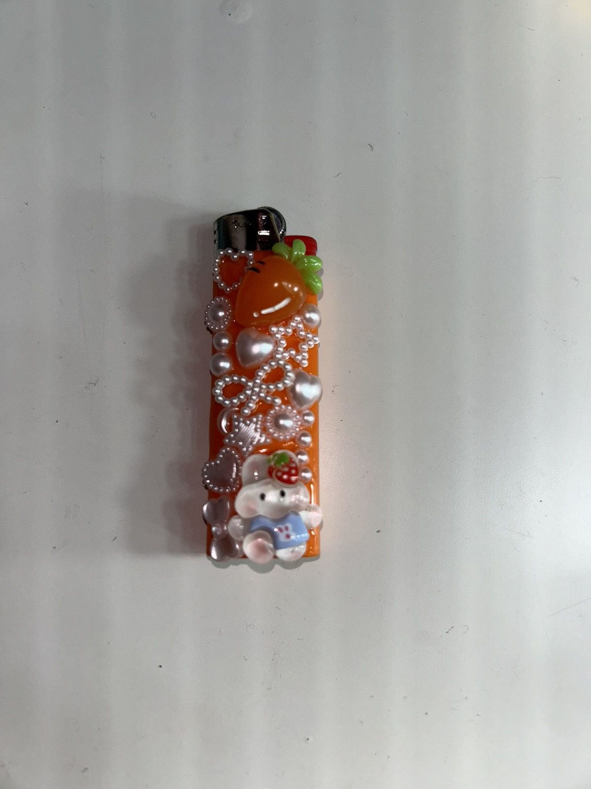 Other Bedazzled lighter Size ONE SIZE - 1 Thumbnail