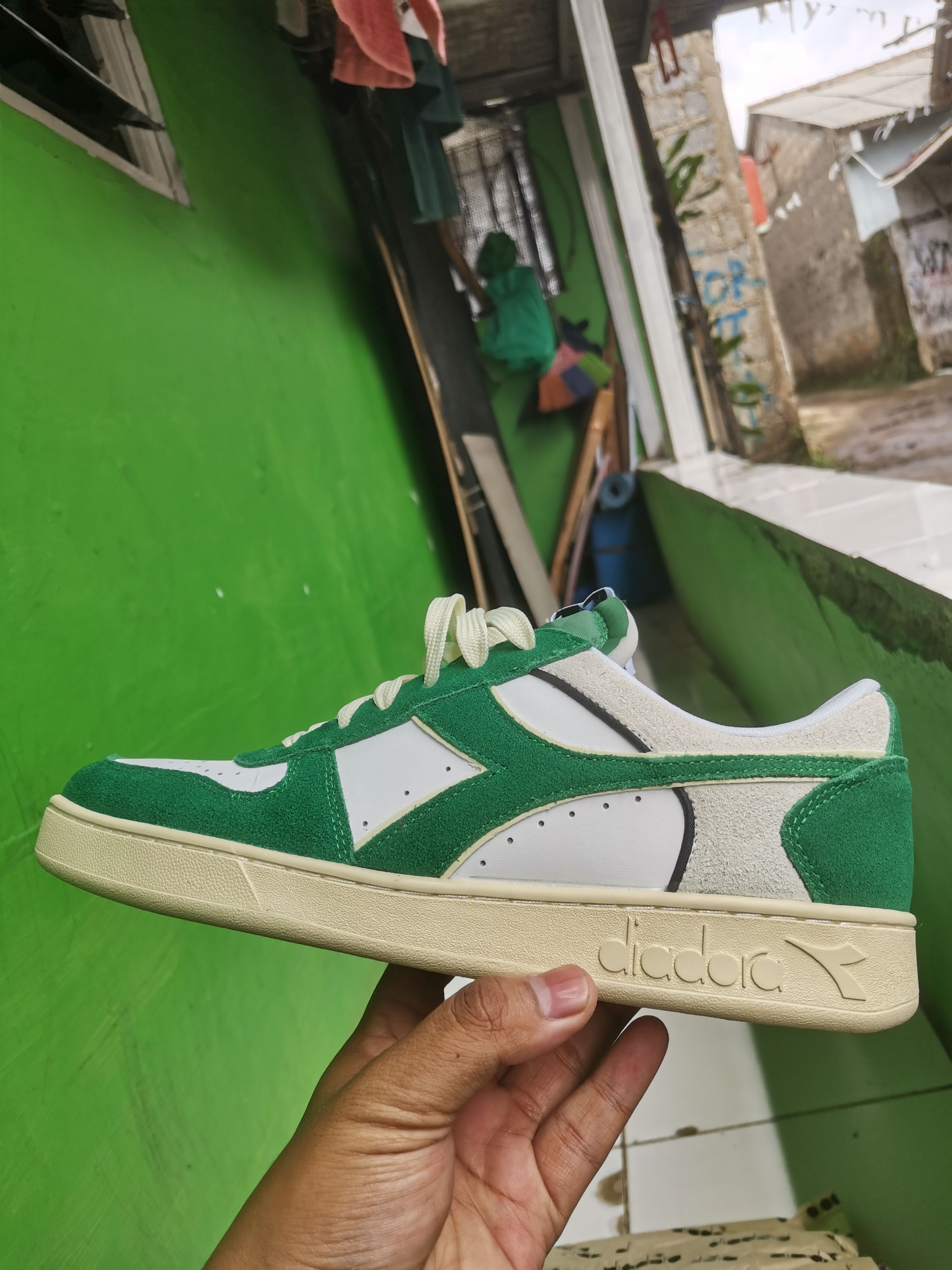 Diadora DIADORA MAGIC BASKET LOW Size US 9.5 / EU 42-43 - 1 Thumbnail