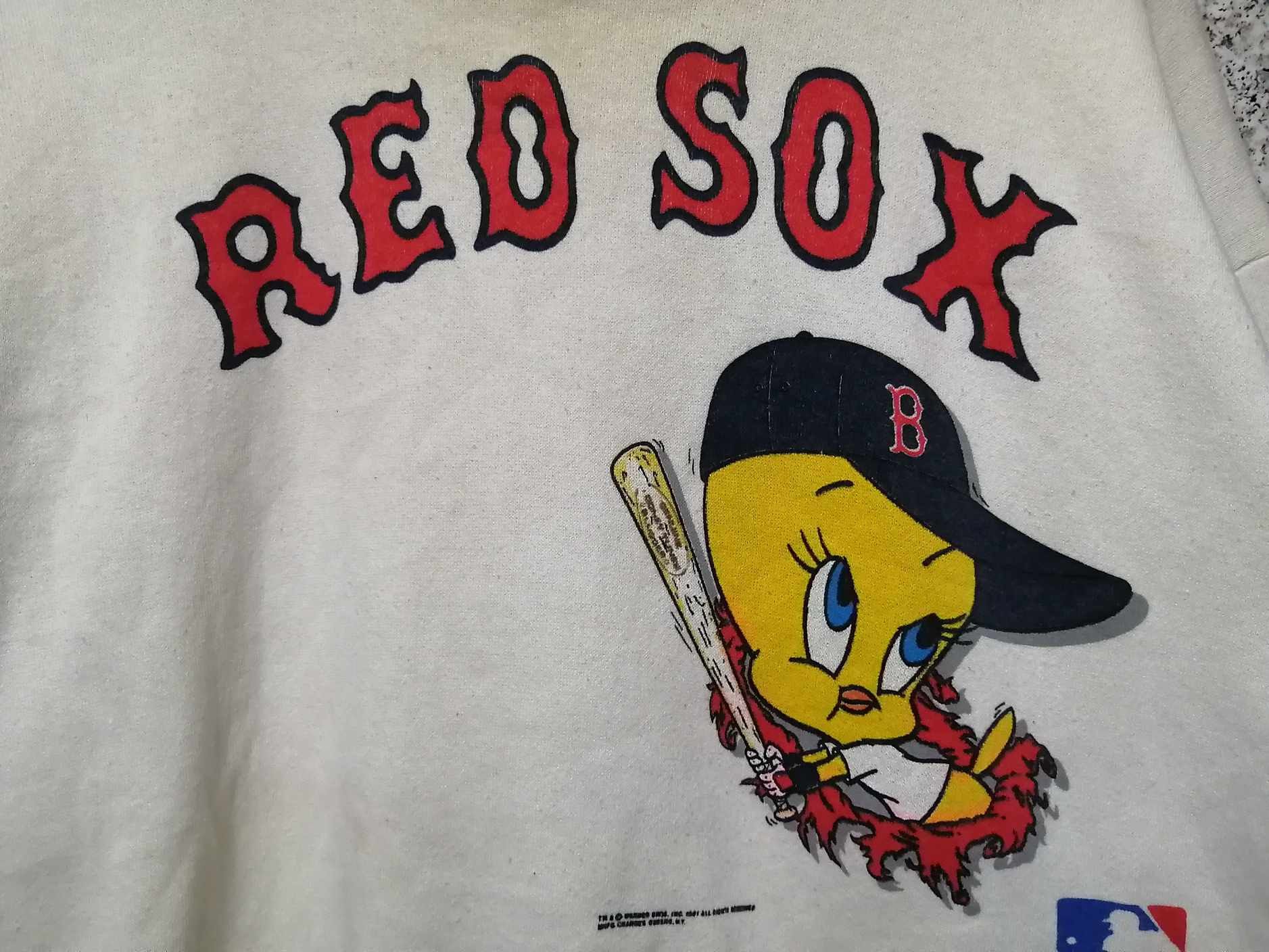 MLB × Vintage 90S VINTAGE RED SOX MLB X TWEETY VERY RARE Size US M / EU 48-50 / 2 - 4 Thumbnail