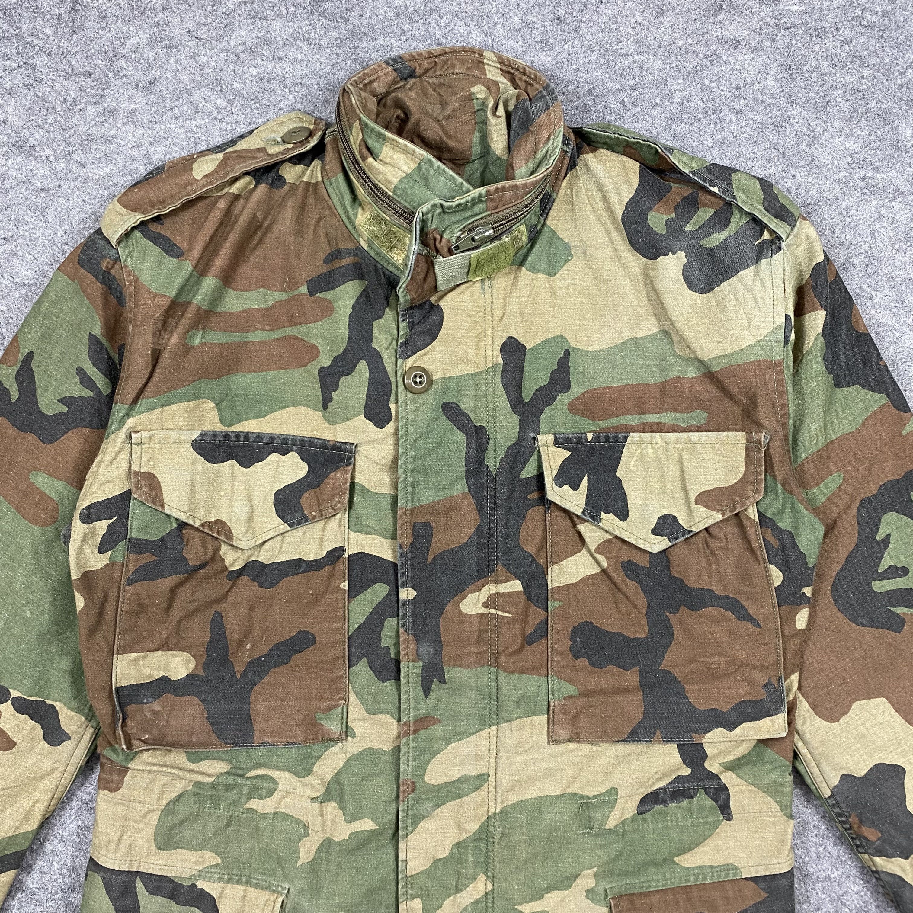 Vintage Vintage 1991 US Army M-65 Field Jacket Woodland Camo-J666 Size US M / EU 48-50 / 2 - 7 Thumbnail