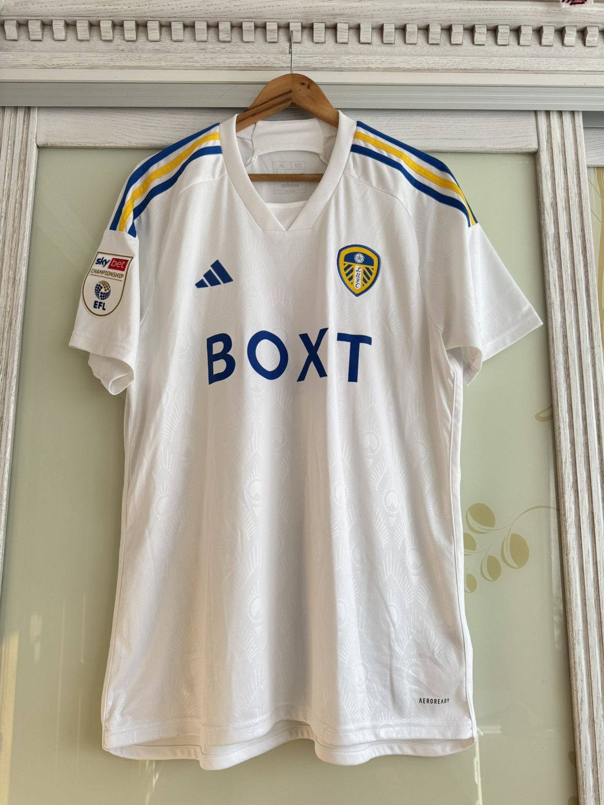 Adidas Ethan Ampadu Leeds United 2022-2023 Home Soccer Jersey Kit Size US XL / EU 56 / 4 - 6 Thumbnail