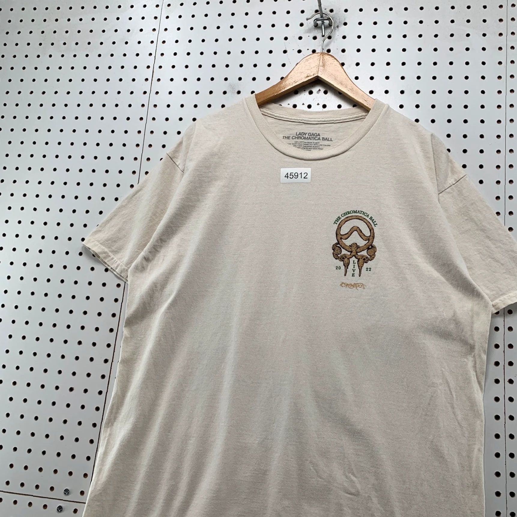 Bally Lady Gaga T Shirt Mens Large Beige The Chromatica Ball Graphic Music Pop Concert Shirt Mens L Beige Chromatica Ball Size US L / EU 52-54 / 3 - 3 Thumbnail
