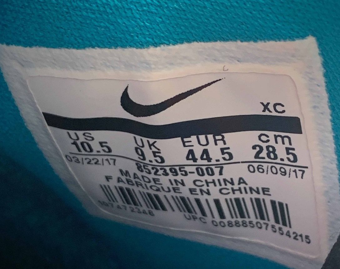 Nike Nike Kyrie 3 “Kyrache Light” Size US 10.5 / EU 43-44 - 6 Thumbnail