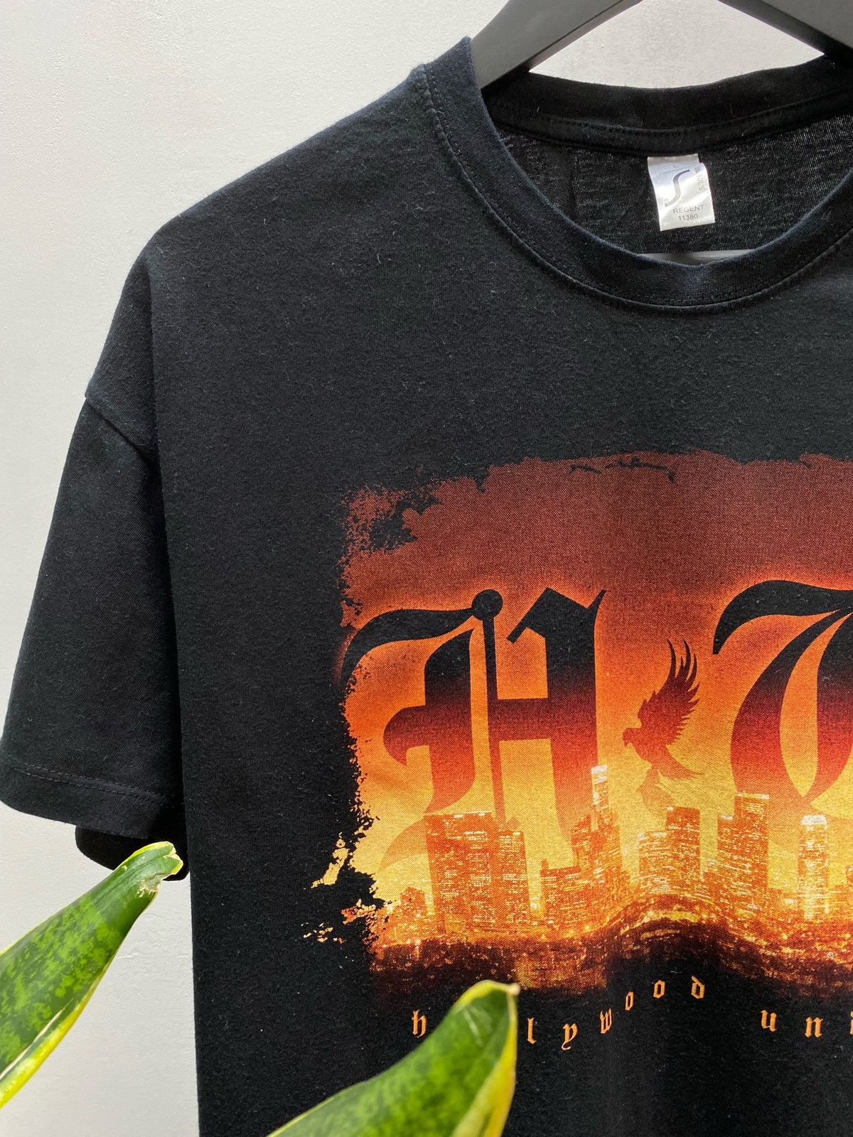 Band Tees × Vintage VINTAGE Y2K HOLLYWOOD UNDEAD TEE Size US L / EU 52-54 / 3 - 6 Thumbnail