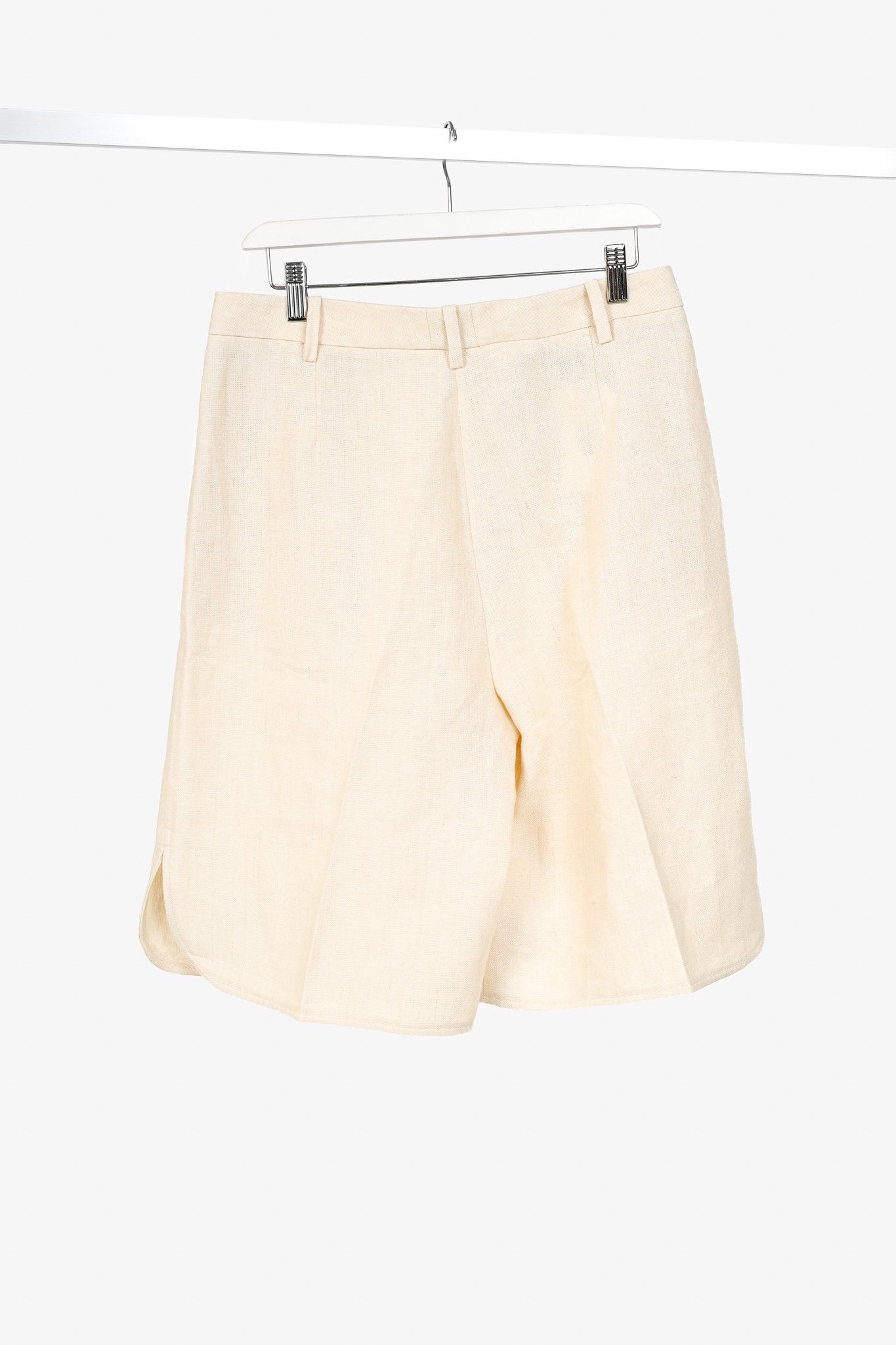 Loro Piana Loro Piana Rupert Natural Dyed Linen Bermuda Shorts Size 30" / US 8 / IT 44 - 2 Thumbnail