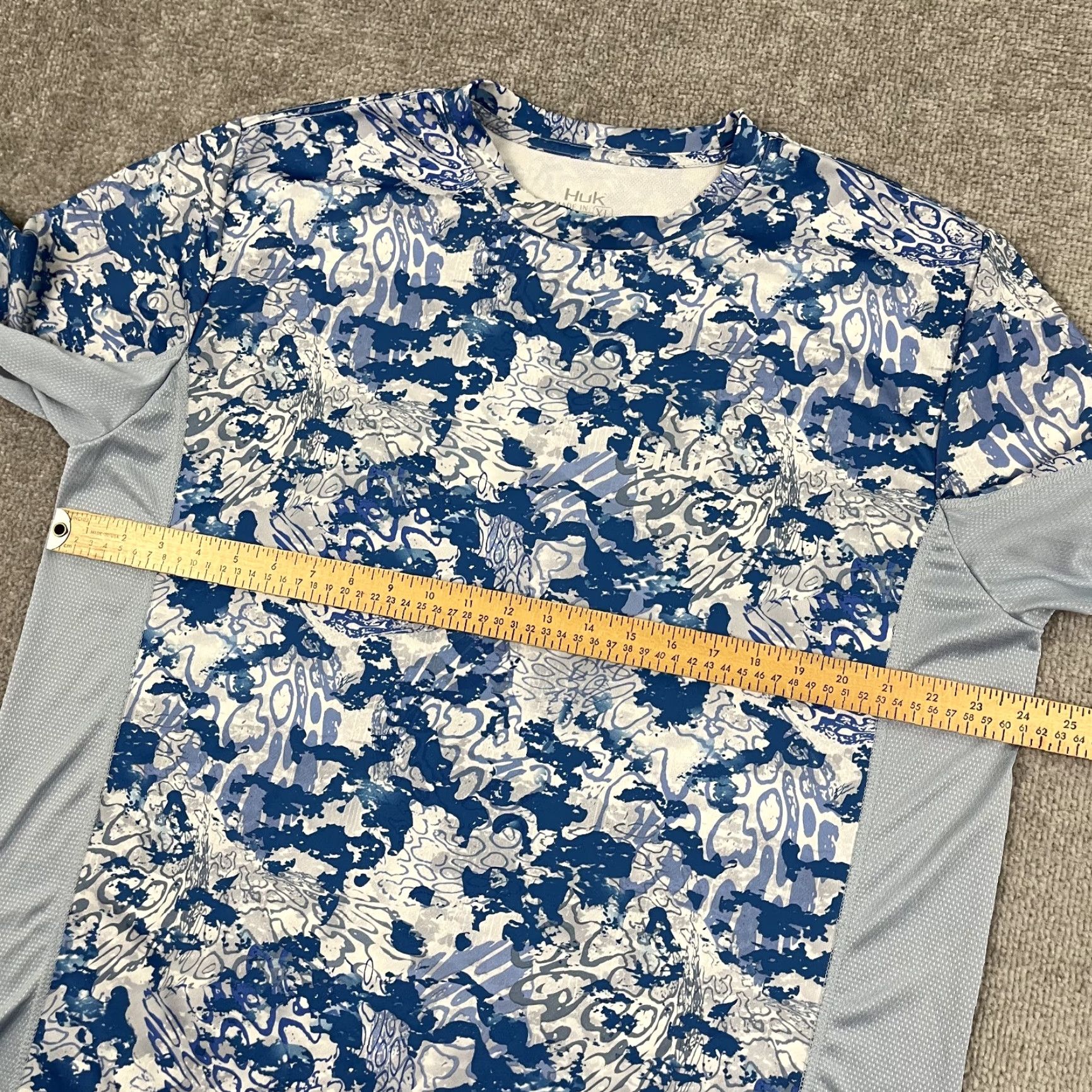Vintage HUK Shirt Mens XL Blue Camo Long Sleeve Performance Fishing Outdoor Shirt XL Men Blue Camouflage Crew Neck Pullover Lightweight Breathable Quick Dry Size US XL / EU 56 / 4 - 5 Thumbnail