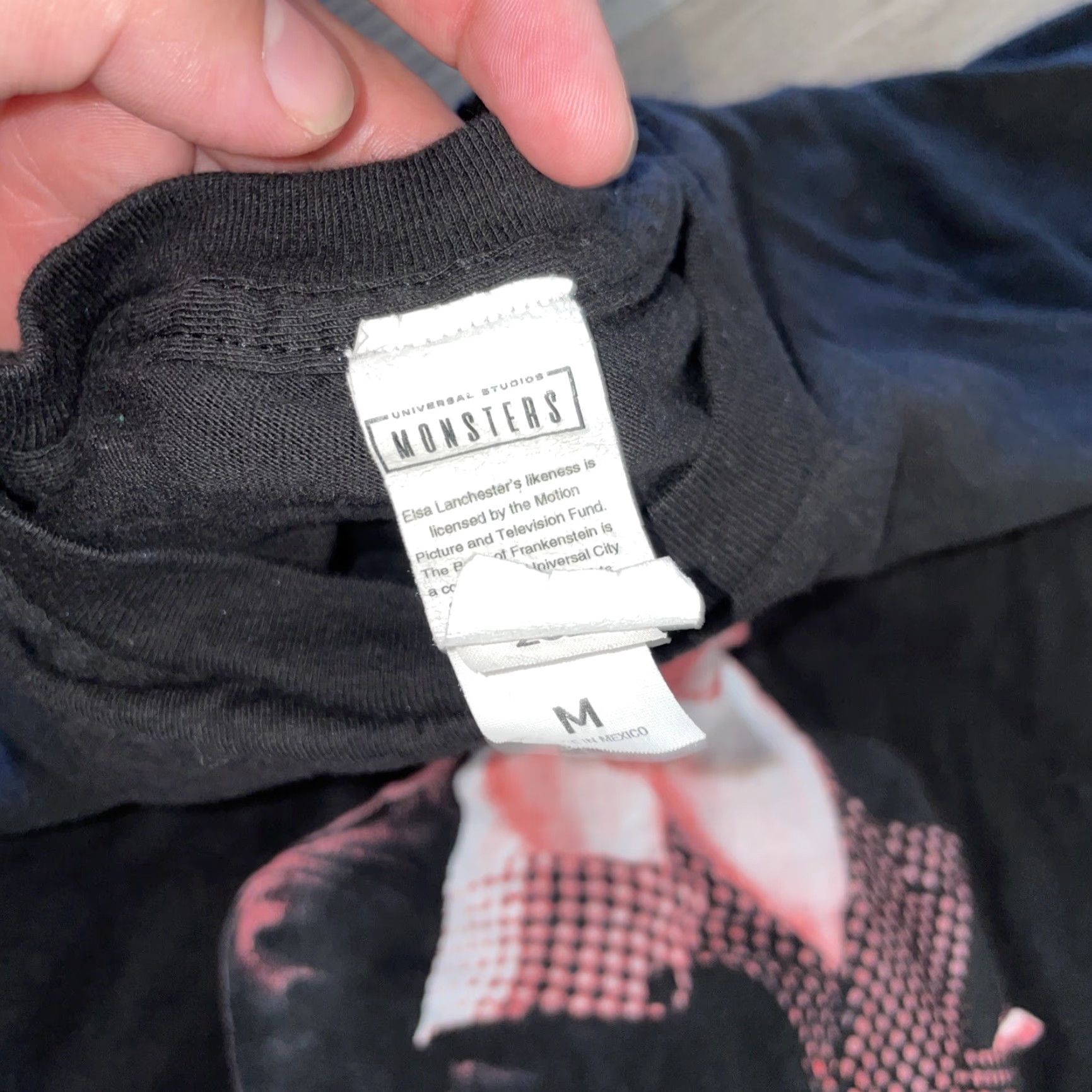 Tultex The Invisible Man T-Shirt Black Medium 18x27.5 Size US M / EU 48-50 / 2 - 3 Thumbnail