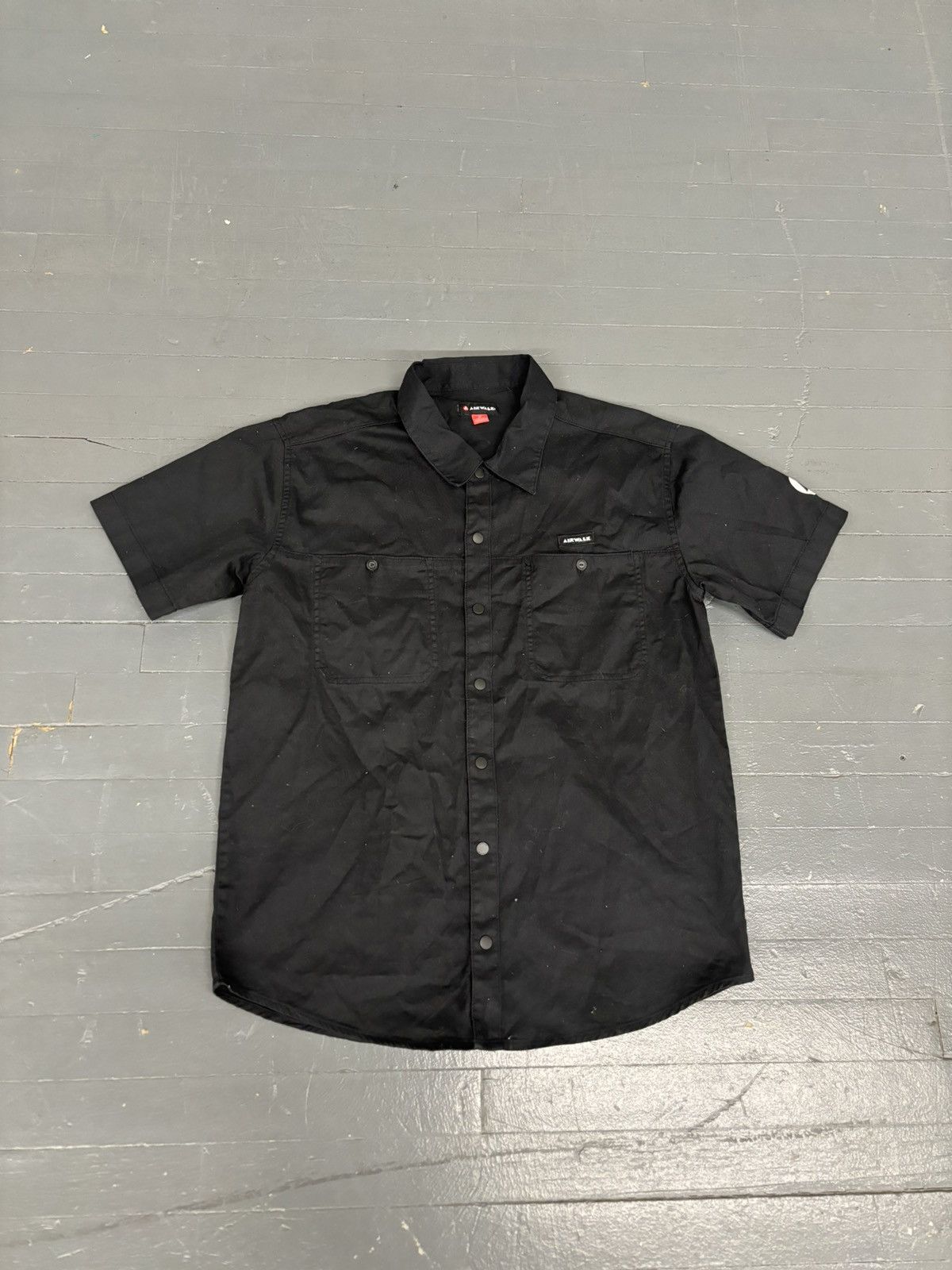 Airwalk × Vintage Y2K Air Walk skull shirt Size US M / EU 48-50 / 2 - 2 Thumbnail