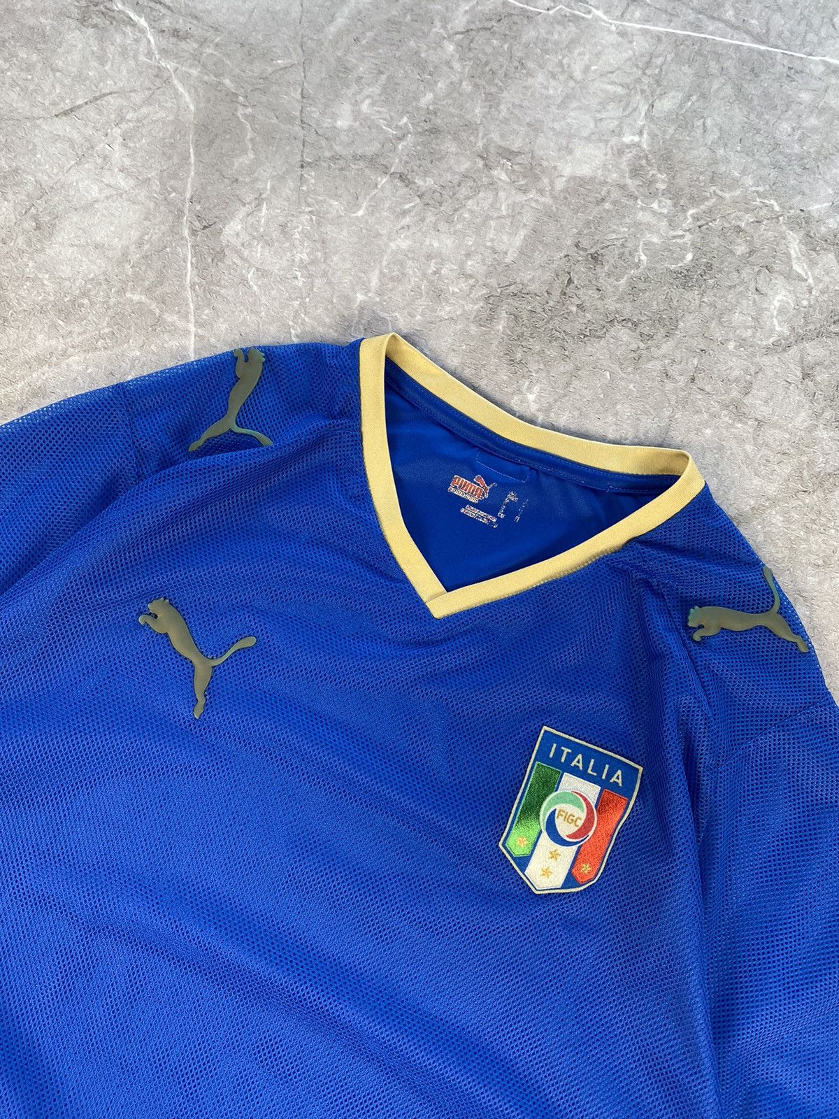 Puma × Vintage Puma Italy National Team 2007-09 Home Shirt Soccer Jersey Size US M / EU 48-50 / 2 - 3 Thumbnail