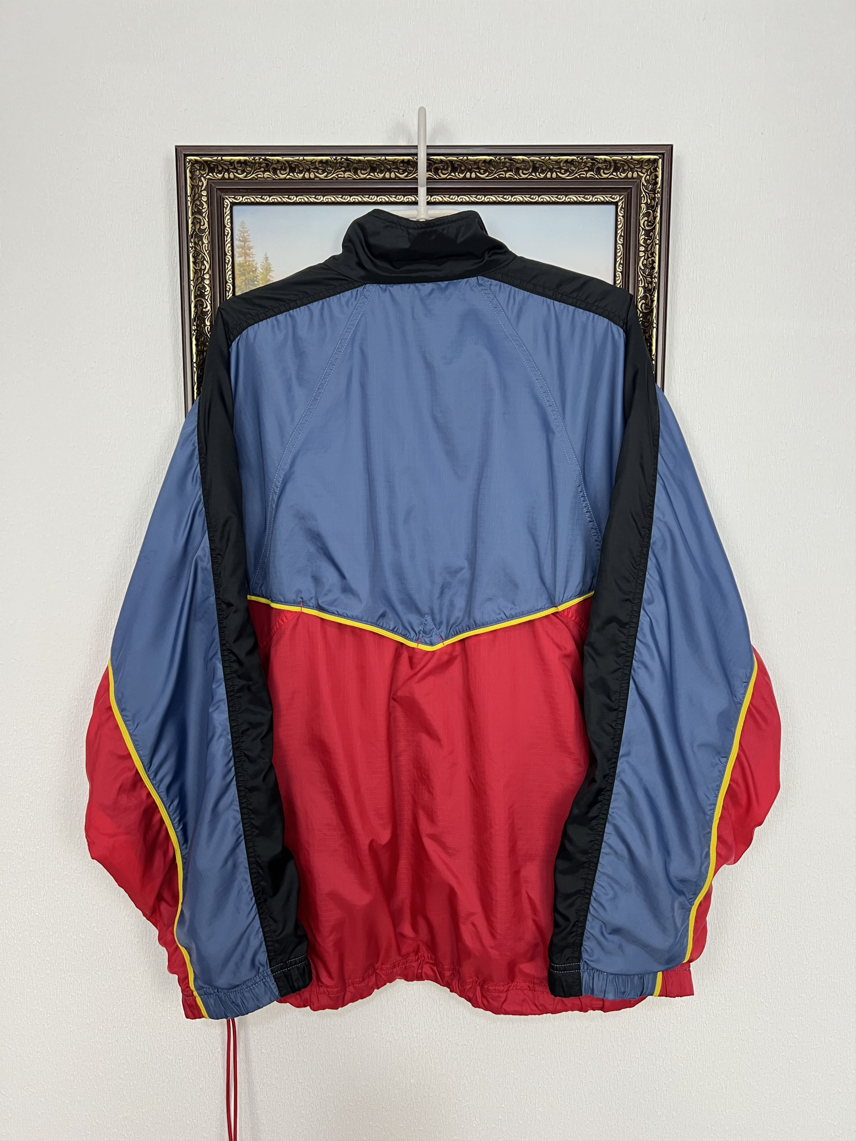 Nike Vintage 90's Nike Swoosh Logo Jacket Windbreaker Track Top Size US L / EU 52-54 / 3 - 13 Thumbnail
