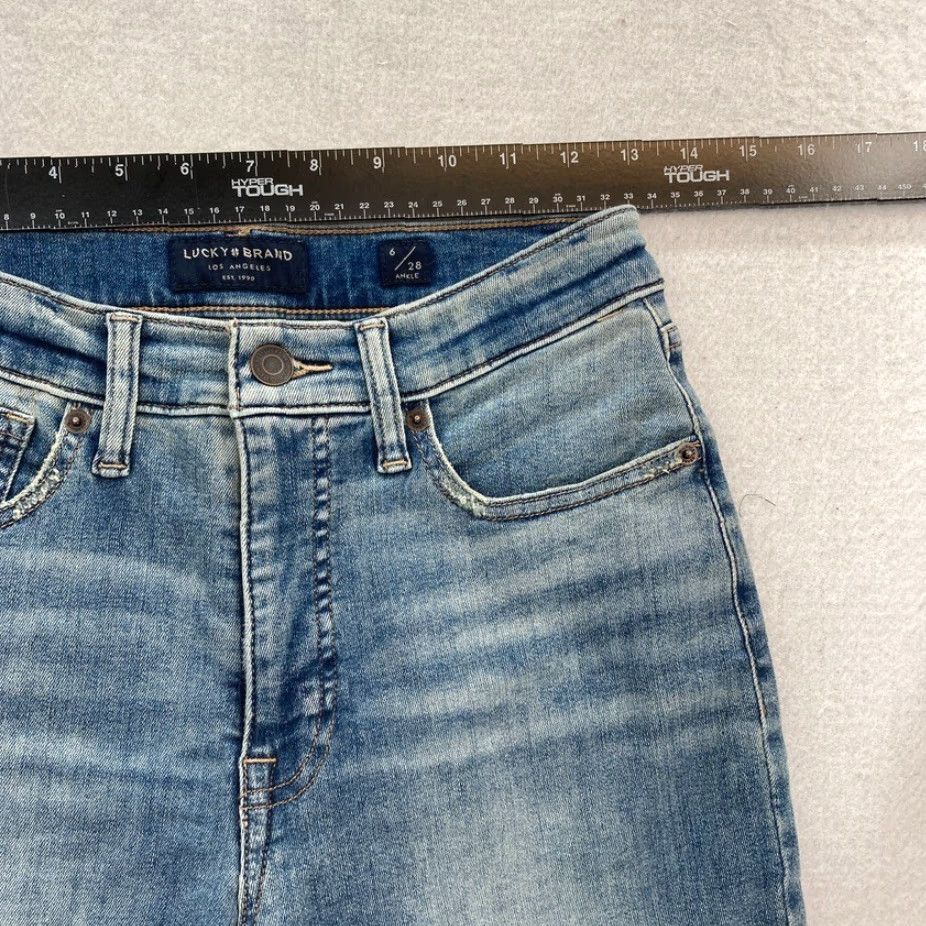 Lucky Brand Lucky Brand Bridgette Skinny Jeans Women's 6 Light Wash Blue Stretch Denim Jeans - 5-Pocket, High Rise, Regular Size 6 Womens Blue Pattern Solid Size 26" / US 2 / IT 38 - 7 Thumbnail