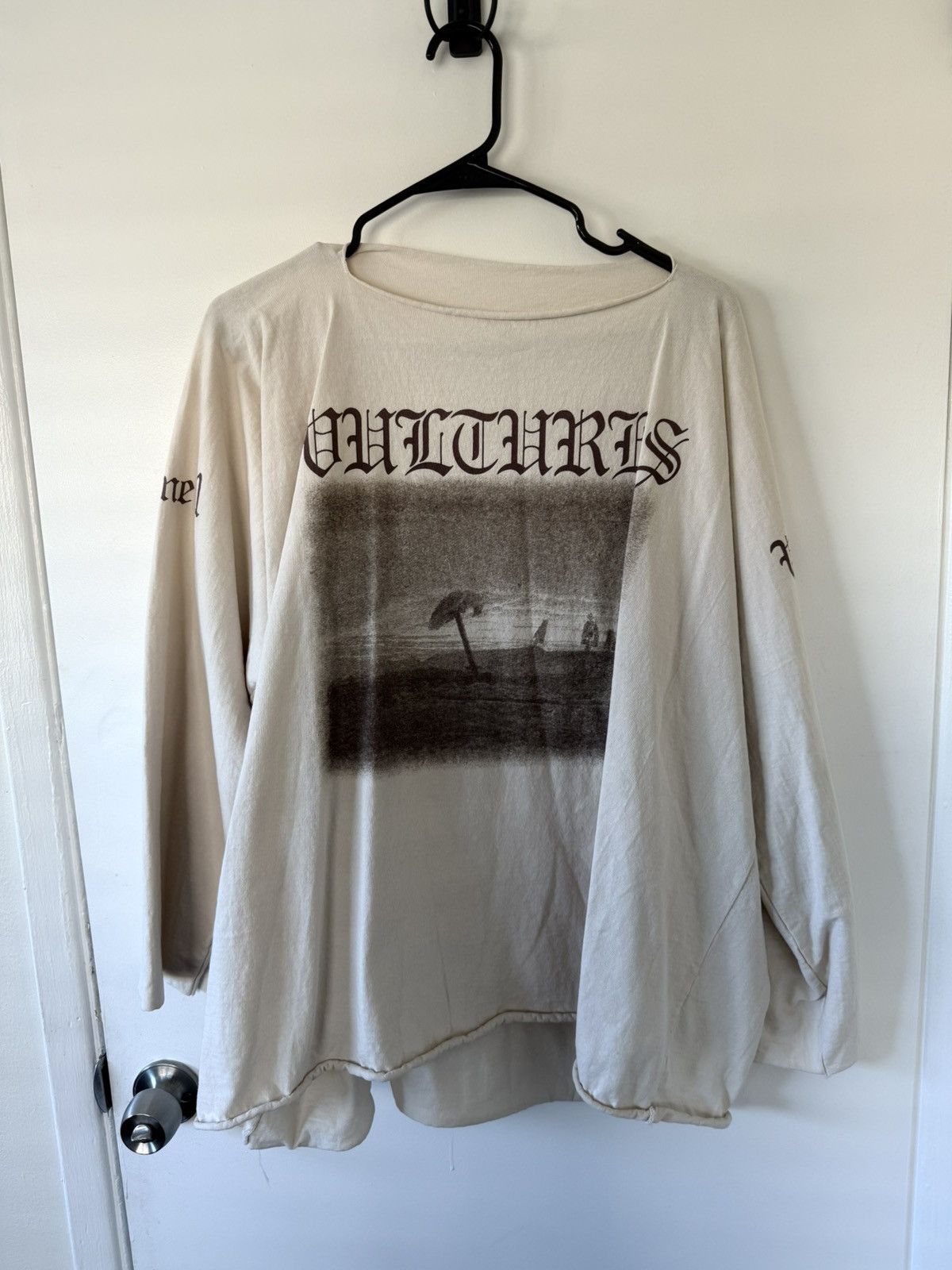 Kanye West Vultures Long Sleeve Size US M / EU 48-50 / 2 - 1 Thumbnail