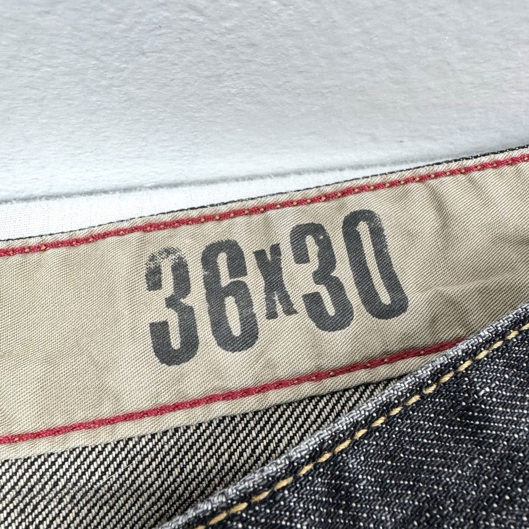 Converse VINTAGE Converse Jeans Men 36 Regular Inseam 30 Black Denim Grunge Y2K Hipster Skater Straight Capable of 36x30? Size US 36 / EU 52 - 4 Thumbnail