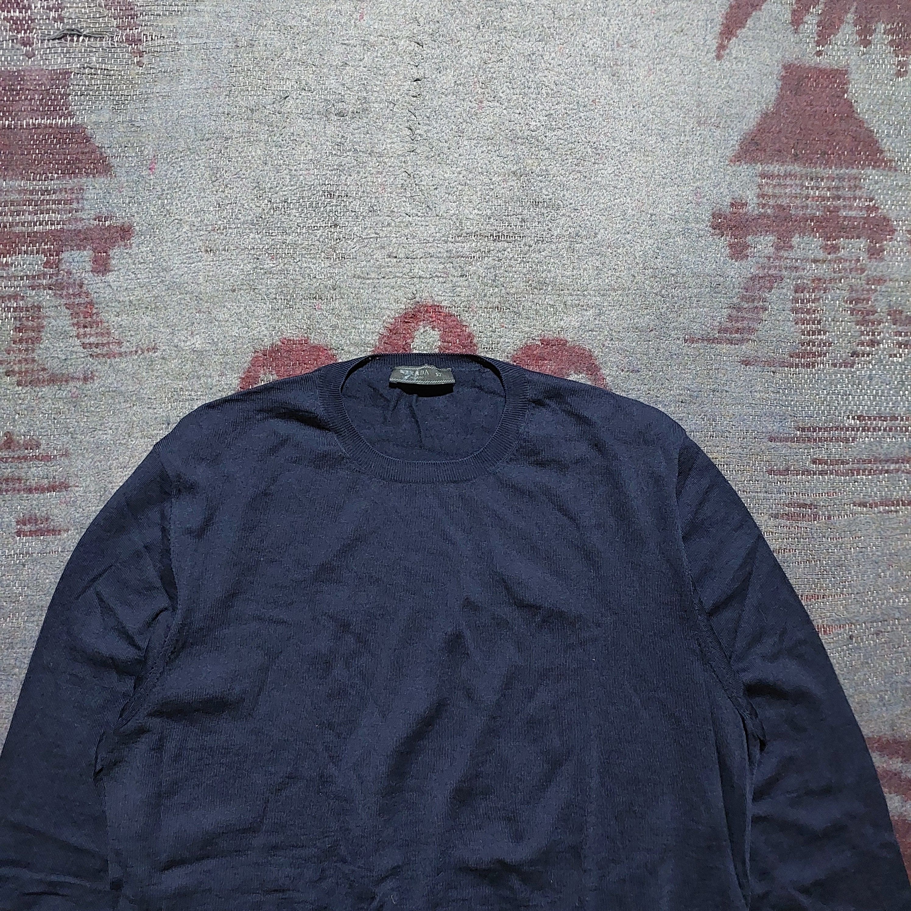 Prada Prada 2019 navy wool knitwear Size US S / EU 44-46 / 1 - 2 Thumbnail