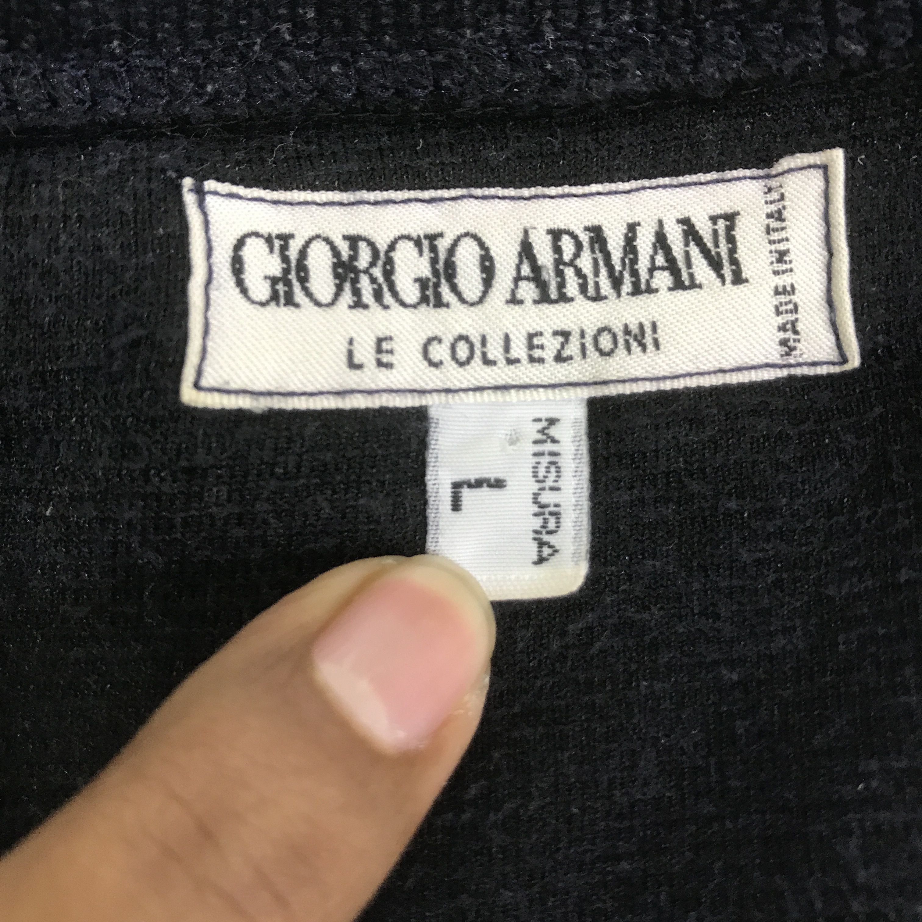 Giorgio Armani Vtg giorgio armani long sleeve t-shirt K117B28 Size US L / EU 52-54 / 3 - 9 Thumbnail