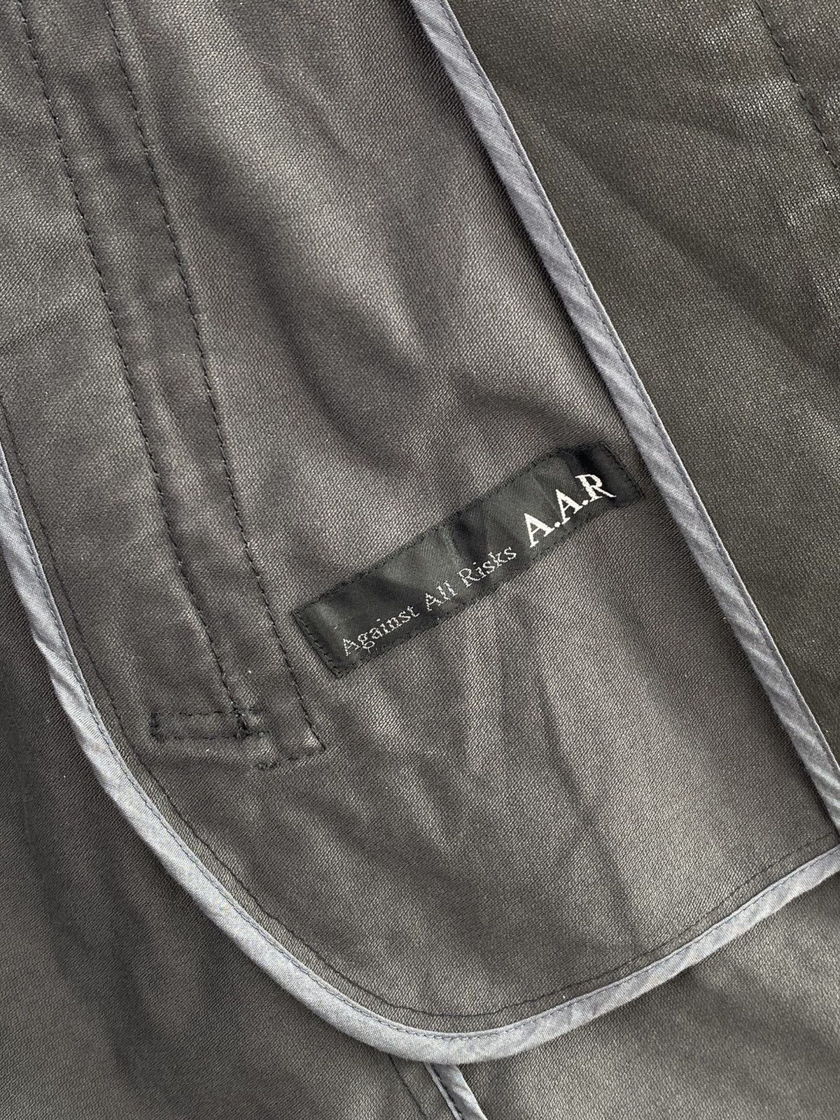 Yohji Yamamoto 90's AAR by Yohji Yamamoto Distressed Black Coat Size US M / EU 48-50 / 2 - 12 Thumbnail