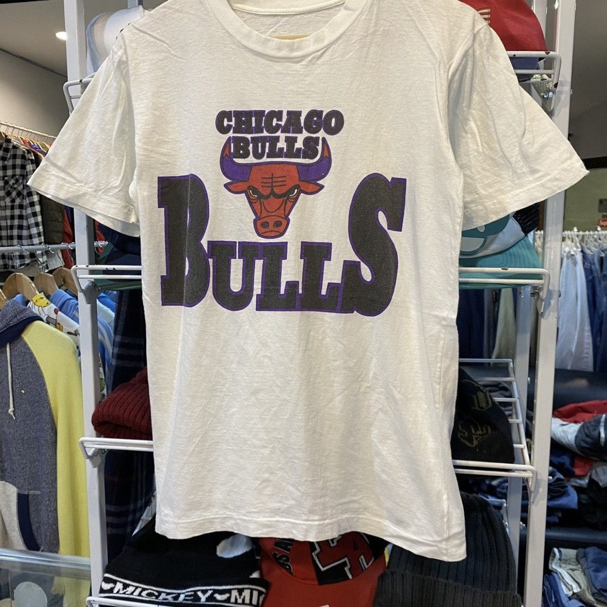 NBA VINTAGE 90s NBA Chicago Bulls Big Logo T-Shirt Size US S / EU 44-46 / 1 - 4 Thumbnail