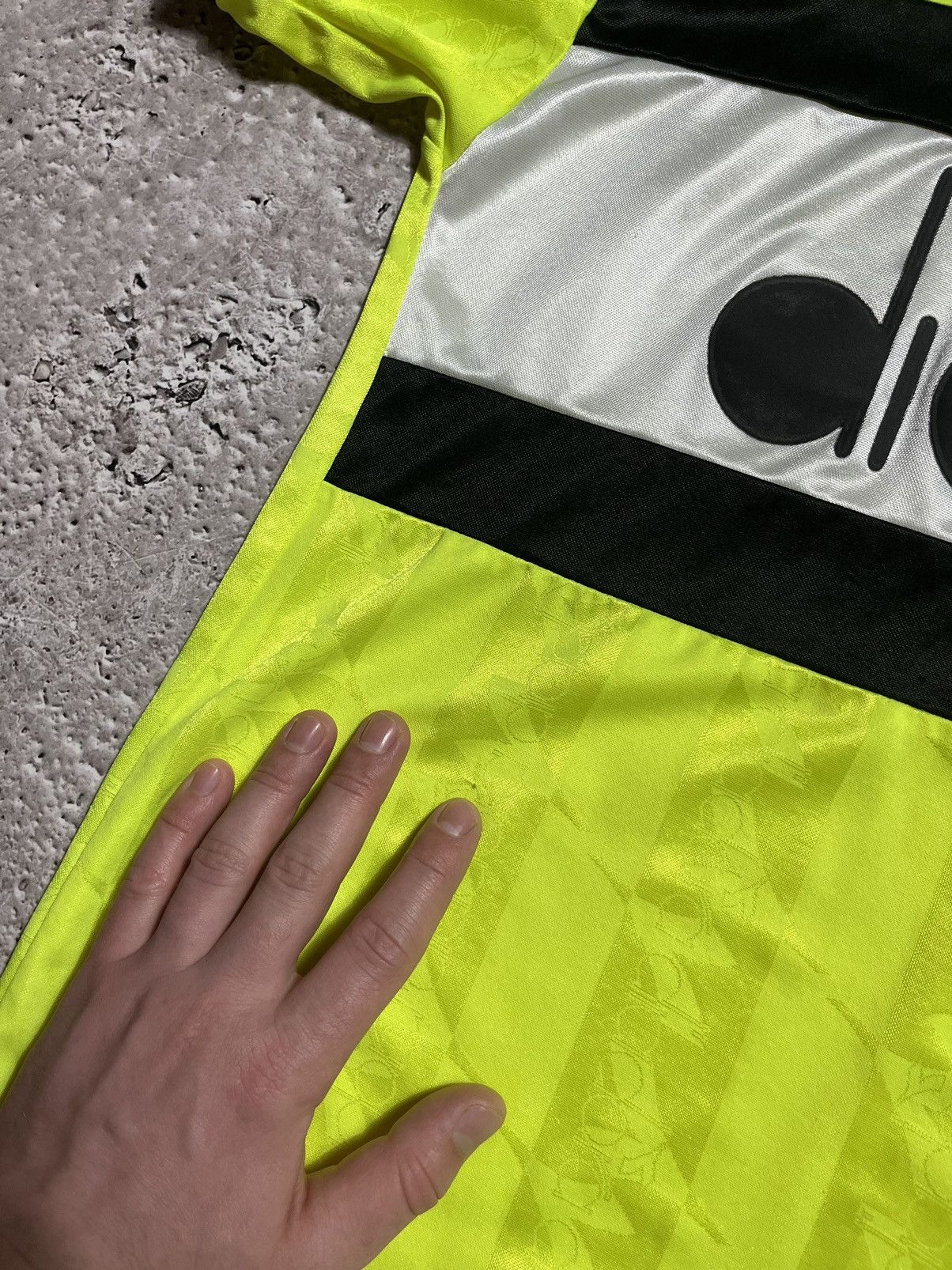 Diadora × Vintage DIADORA 90s BIG LOGO SHIRT JERSEY VINTAGE FOOTBALL SOCCER Size US M / EU 48-50 / 2 - 6 Thumbnail