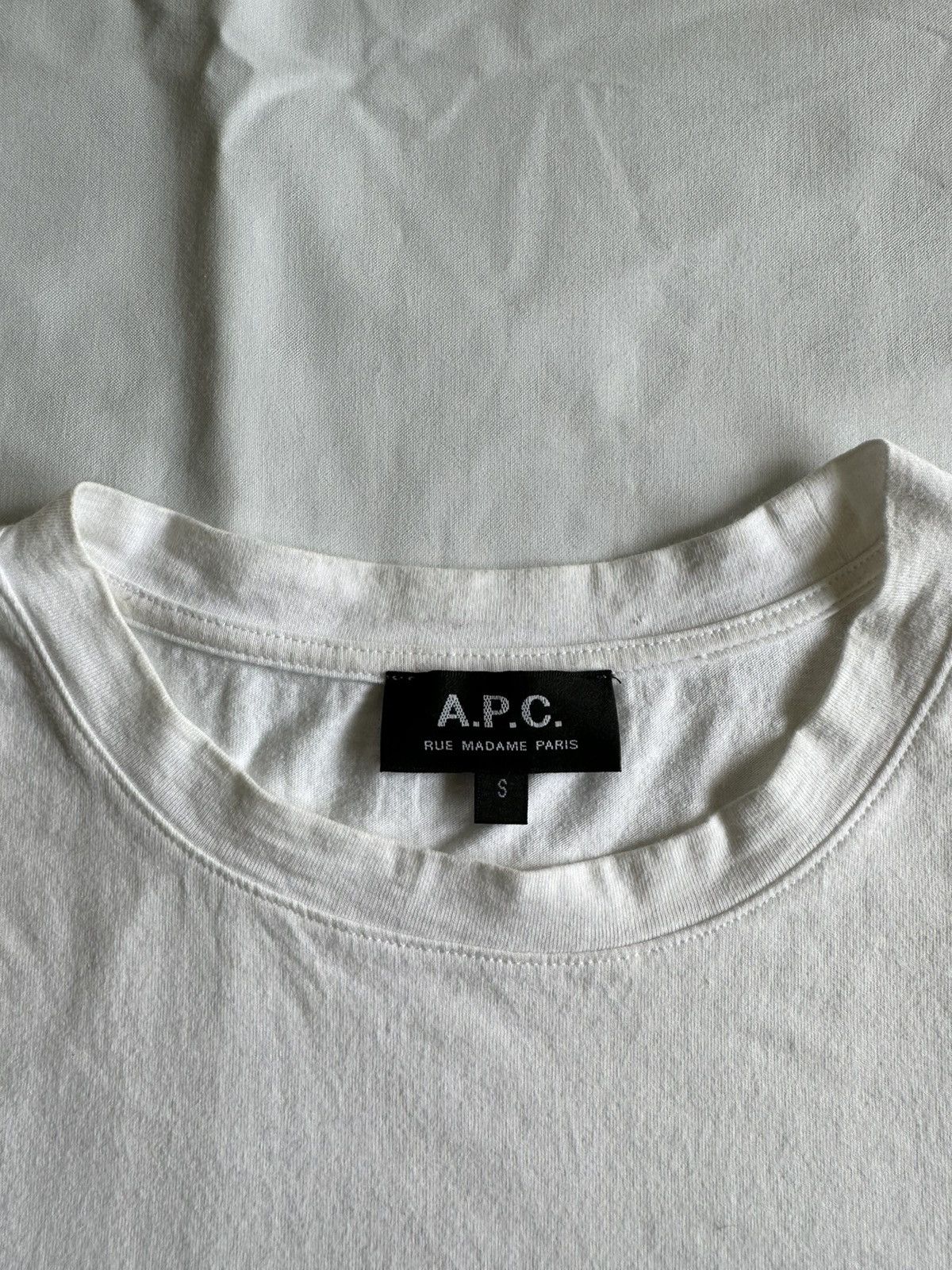 A.P.C. A.P.C Signature Tee Size S / US 4 / IT 40 - 7 Thumbnail