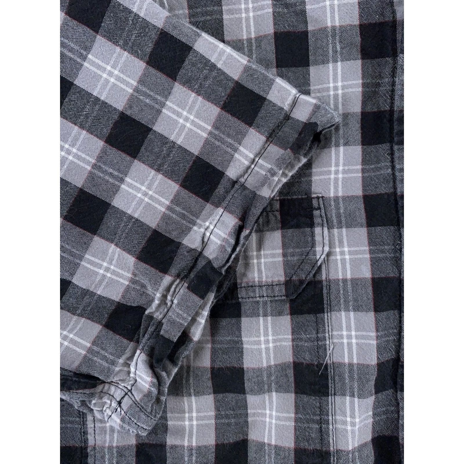 Carhartt Carhartt Plaid Button-Down Shirt Mens Large Gray Short Sleeve Workwear Size US L / EU 52-54 / 3 - 3 Thumbnail