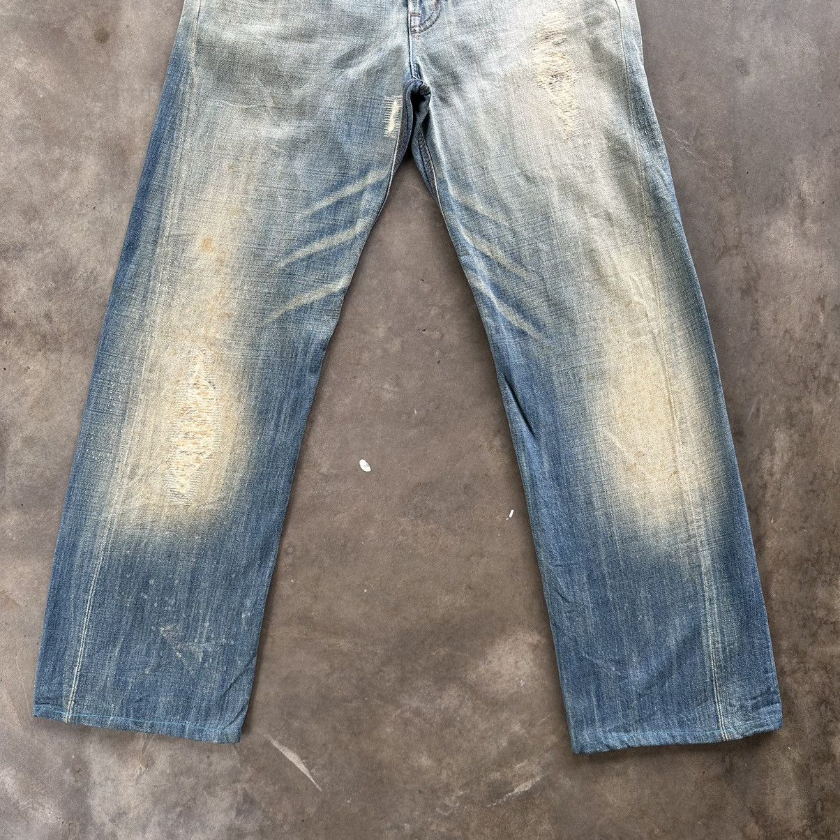 Japanese Brand Vintage Japanese Raw Distressed Faded Denim Jean Size 32 Size US 31 - 3 Thumbnail