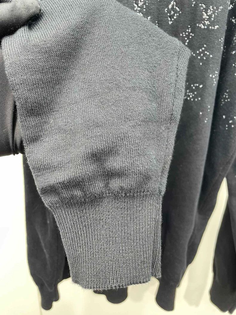 Louis Vuitton Louis Vuitton Knitted sweater with black gradient and full Size US S / EU 44-46 / 1 - 5 Thumbnail