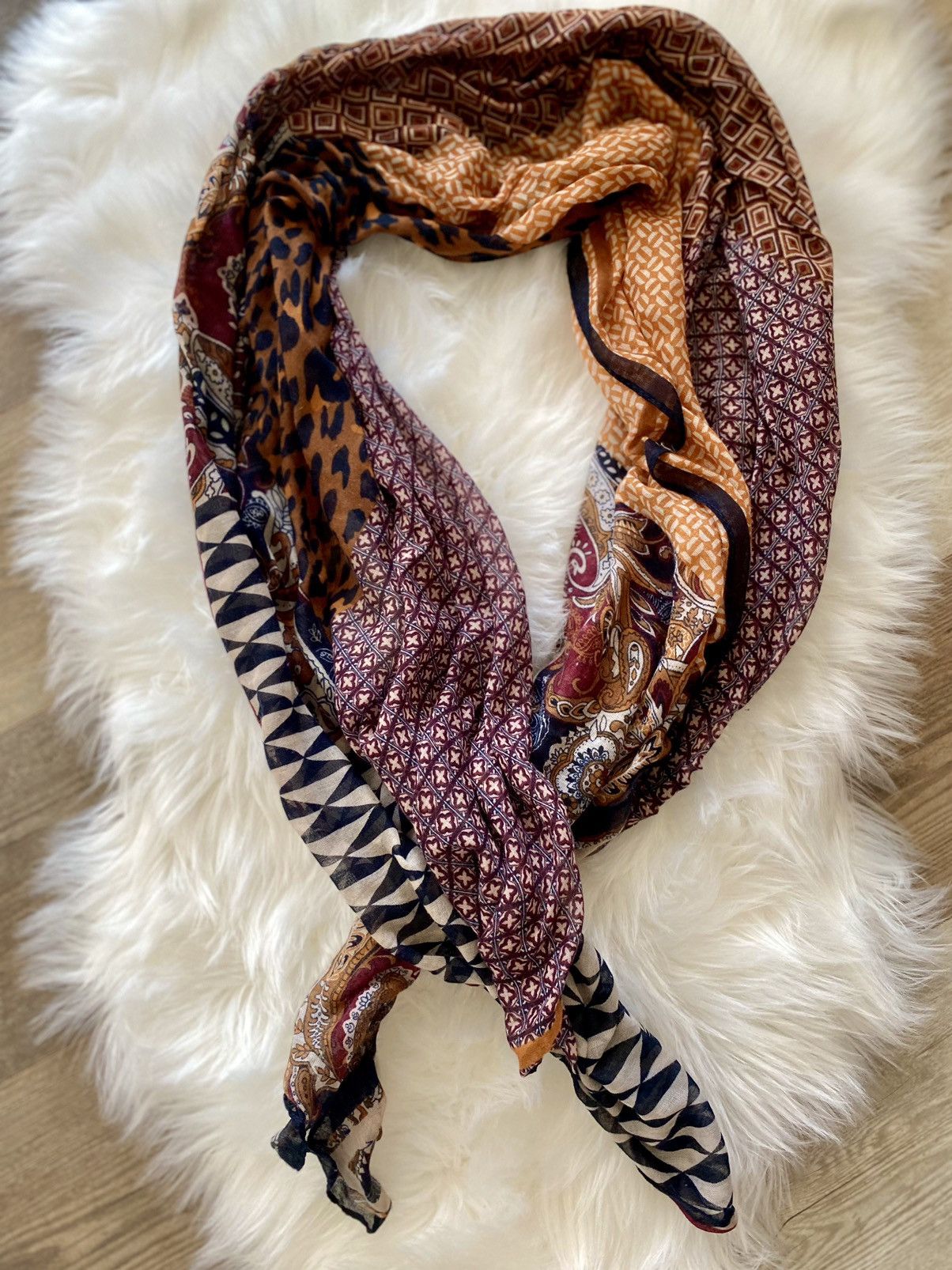 Vintage VINTAGE VERSATILE MULTI PRINT SCARF WRAP SHAWL Size ONE SIZE - 5 Thumbnail