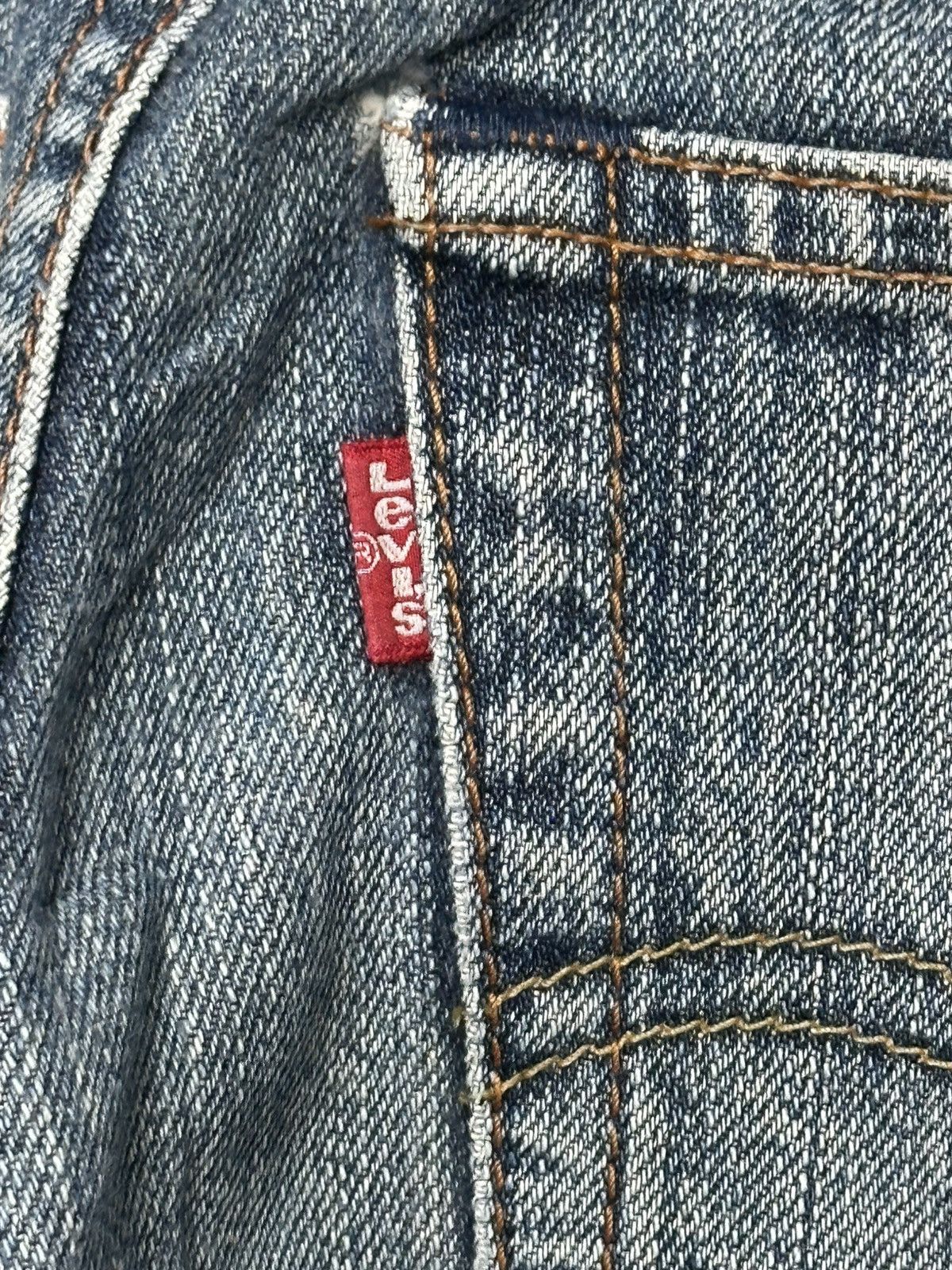 Levi's Levi's 502 Regular Fit With a Tapered Leg Faded & BlueWash Size US 31 - 10 Thumbnail
