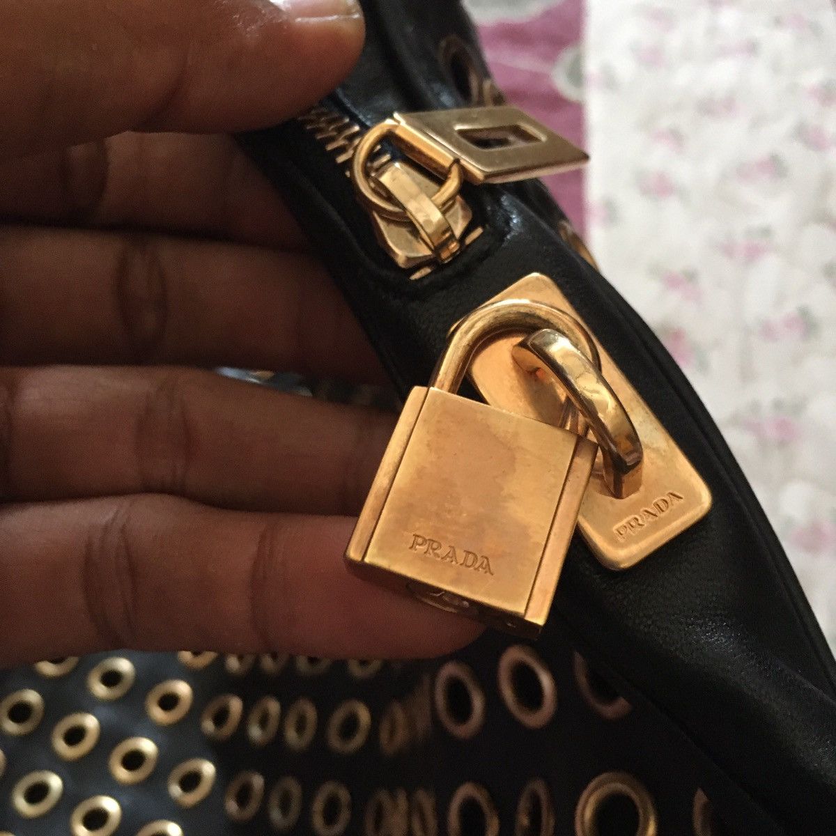 Prada Rare Prada with stud punk style leather bag Size ONE SIZE - 15 Thumbnail