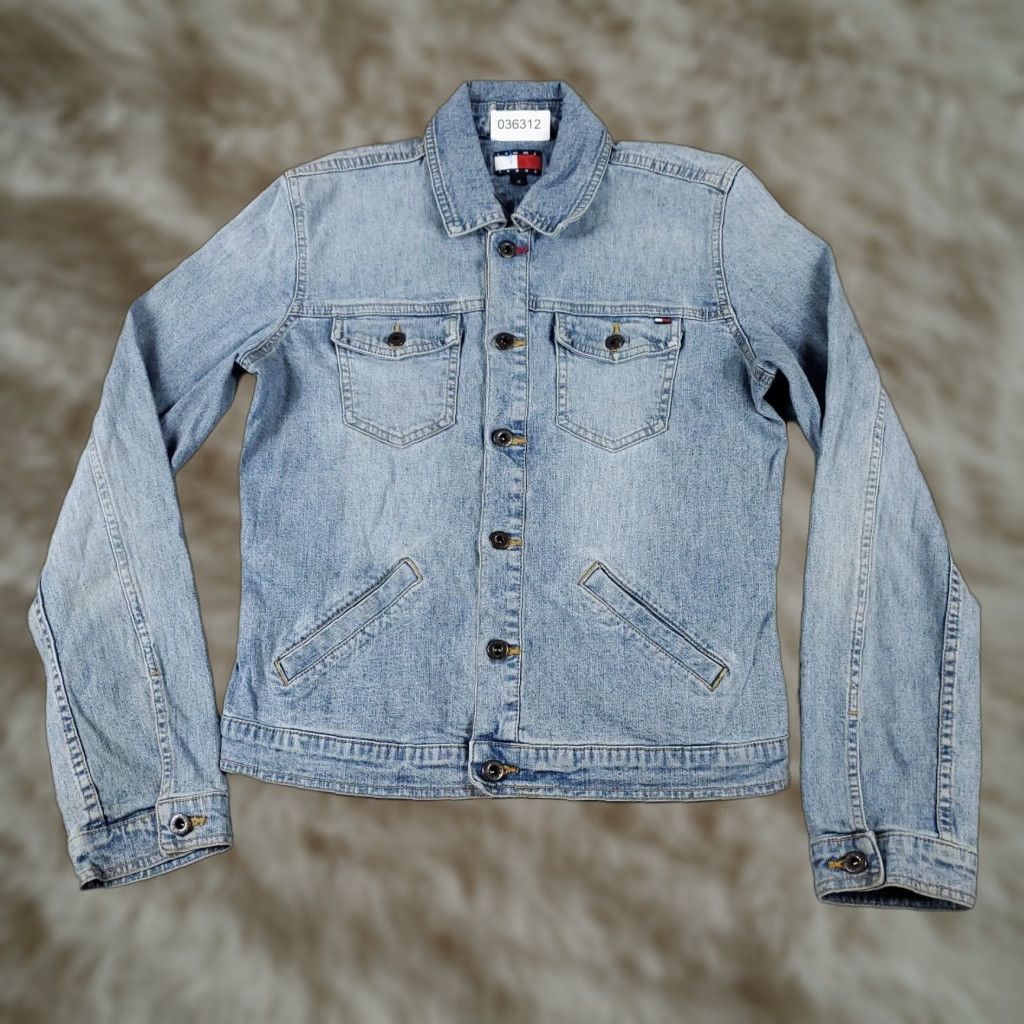 Tommy Hilfiger VINTAGE Tommy Hilfiger Denim Jacket Womens Medium Blue Mid-Length Regular Fit Size 32" / US 10 / IT 46 - 1 Thumbnail