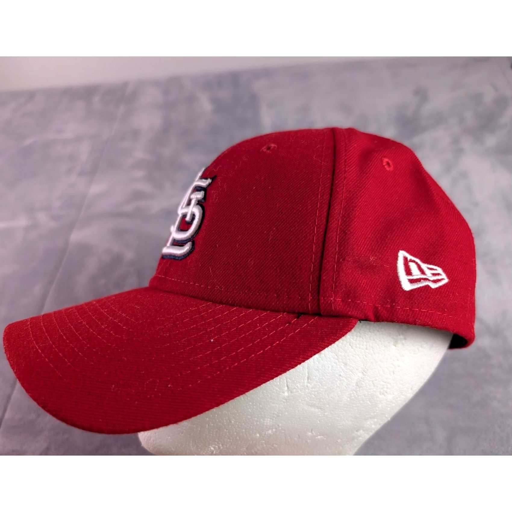 New Era VINTAGE? No. Size ONE SIZE - 2 Thumbnail
