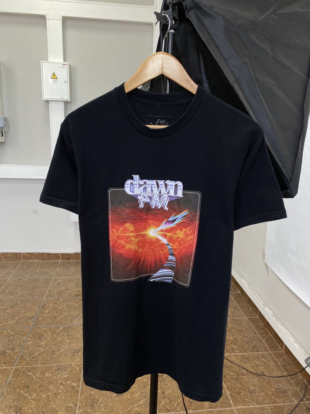 XO Y2K XO Dawn FM T-Shirt The Weekend Rare Retro Hype Size US M / EU 48-50 / 2 - 1 Thumbnail