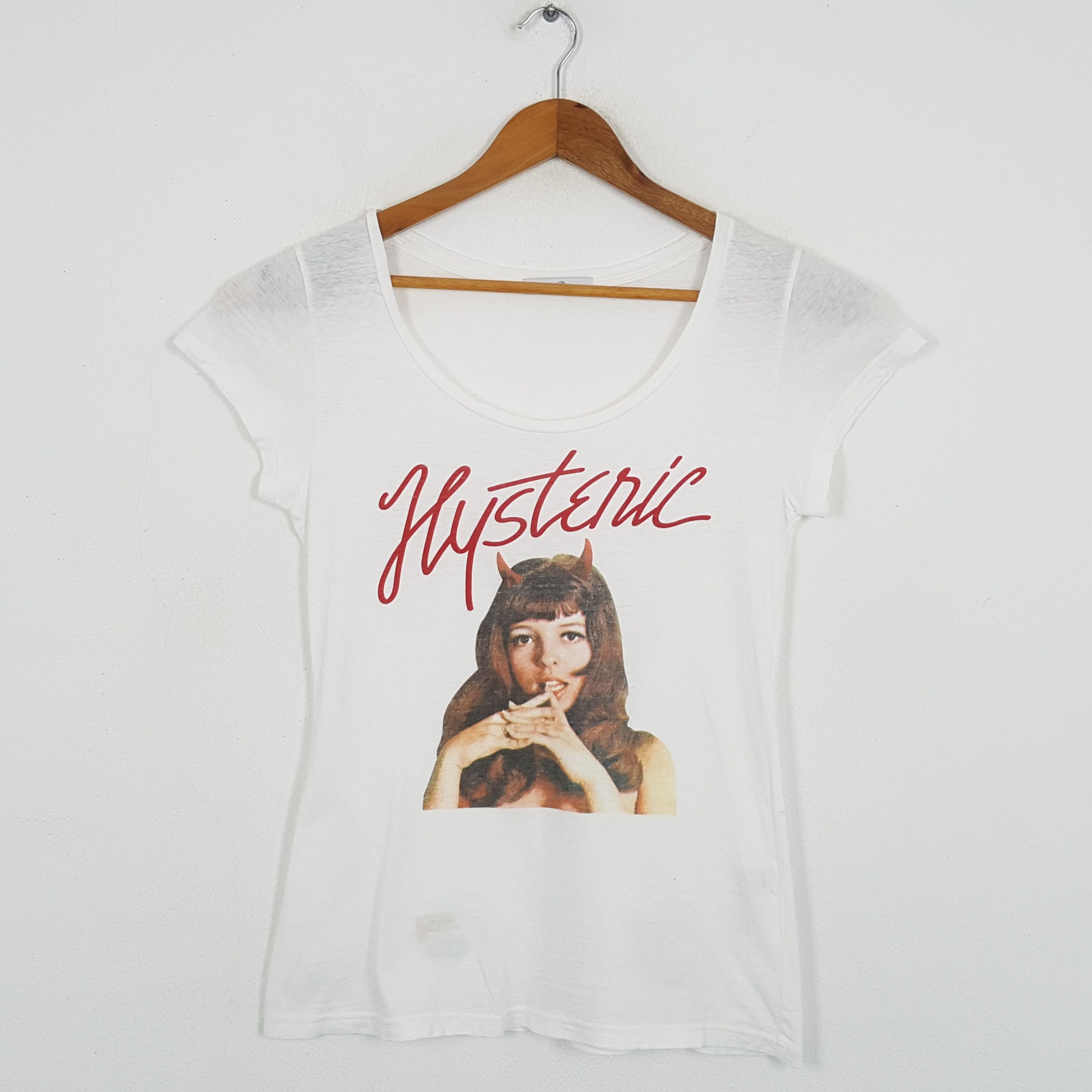 Hysteric Glamour × Japanese Brand × Vintage Vintage HYSTERIC GLAMOUR Japanese Fashion Brand T-Shirts Size XS / US 0-2 / IT 36-38 - 1 Thumbnail
