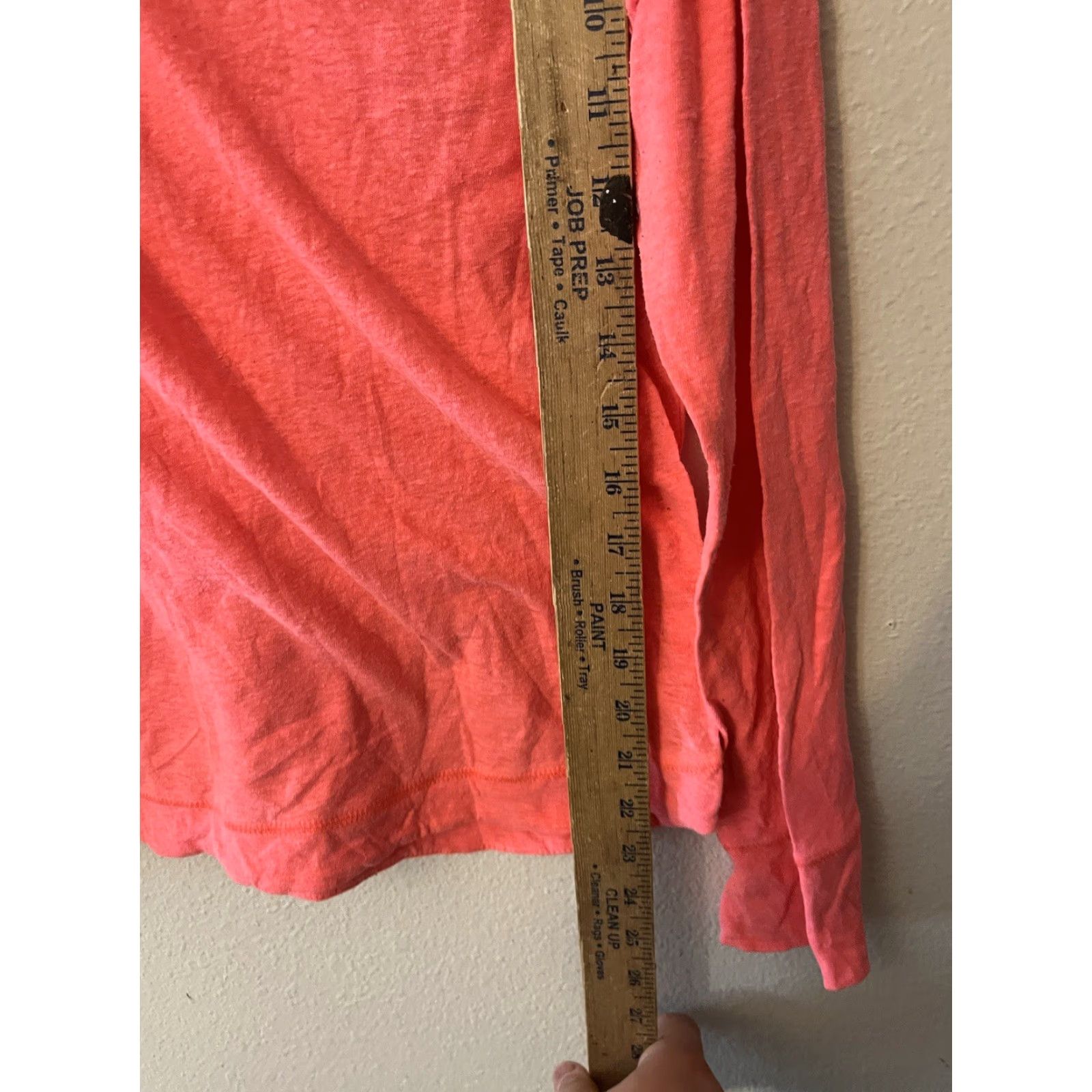 Vintage Aéropostale Women's Hoodie Pullover Medium Pink Long Sleeve Activewear Size M / US 6-8 / IT 42-44 - 4 Thumbnail