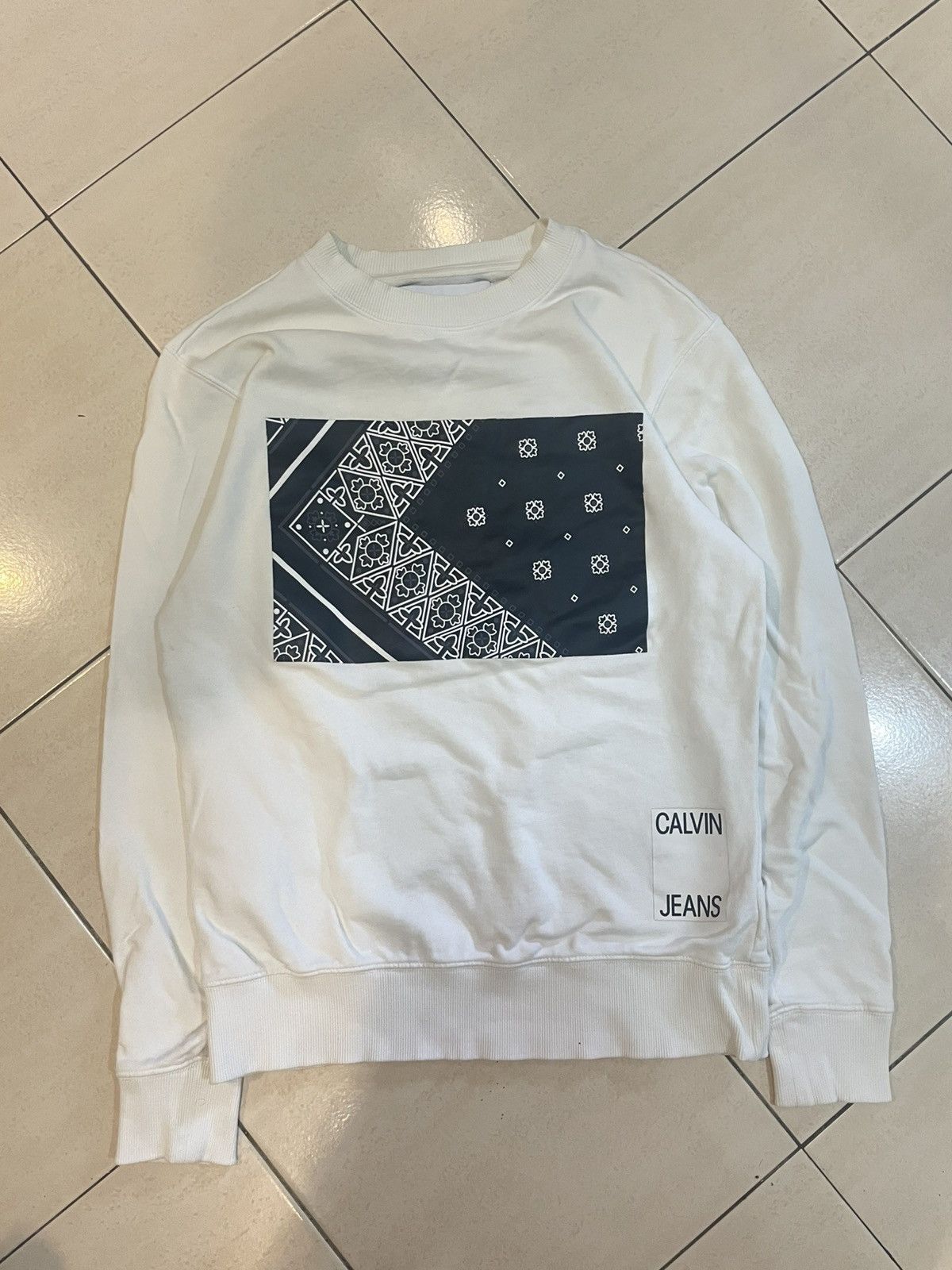 Calvin Klein Calvin Klein Bandana Sweatshirt Size US S / EU 44-46 / 1 - 1 Thumbnail