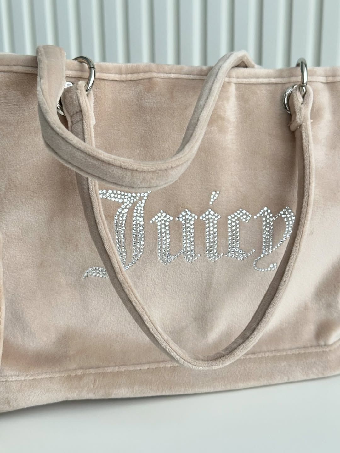 Juicy Couture Juicy Couture Large Beige Tote Rhinestone Logo Size ONE SIZE - 7 Thumbnail