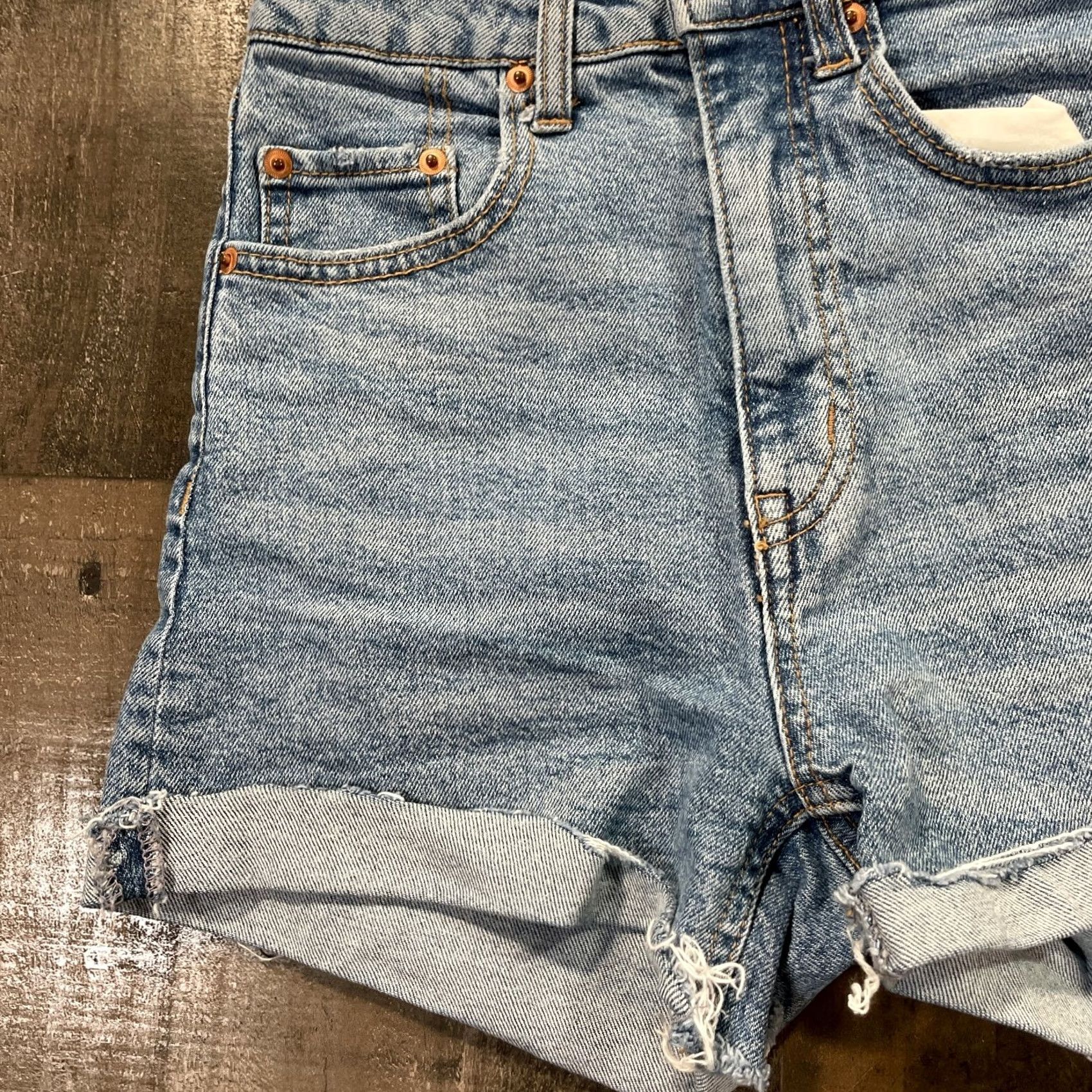 H&M H&M Denim Shorts Womens 2 Blue High Rise Cuffed Zip Closure Stone Wash 5-Pocket Spring Summer Casual Mens? Womens Size 40" / US 18 - 4 Thumbnail