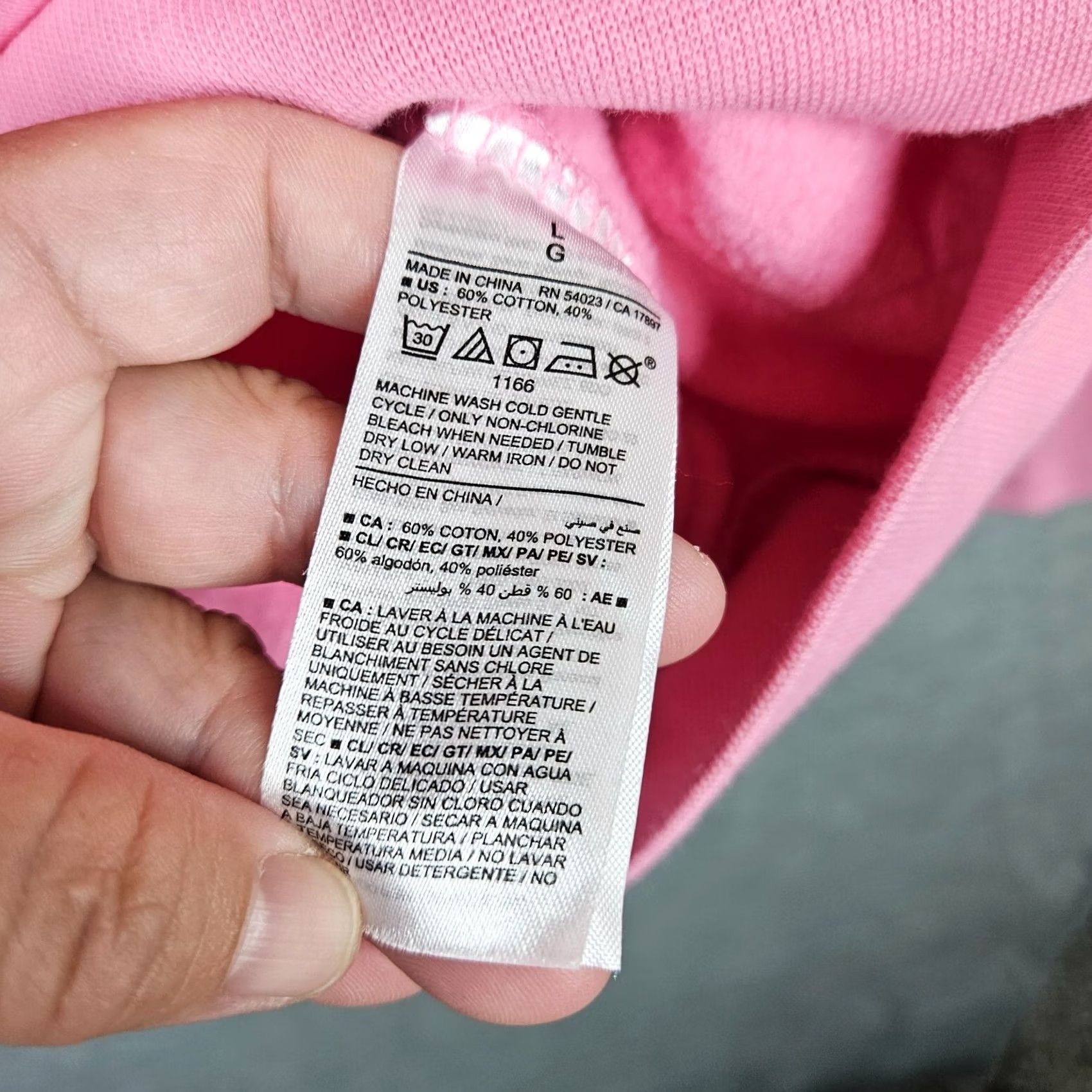 Old Navy Old Navy Barbie Graphic Pink Pockets Hoodie L Womens Pullover Casual Size L / US 10 / IT 46 - 5 Thumbnail